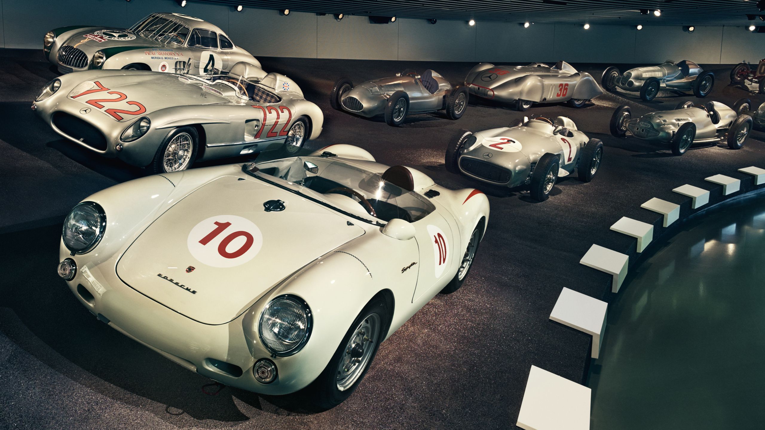 2560x1440 This Porsche 550 Spyder snuck into the Mercedes Museum