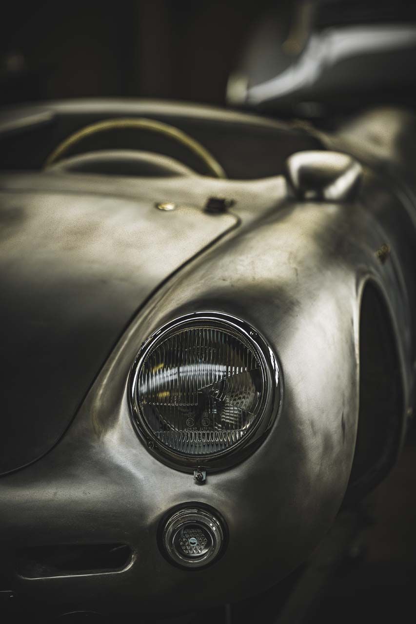 853x1280 Porsche 550 Spyder Classic Cars