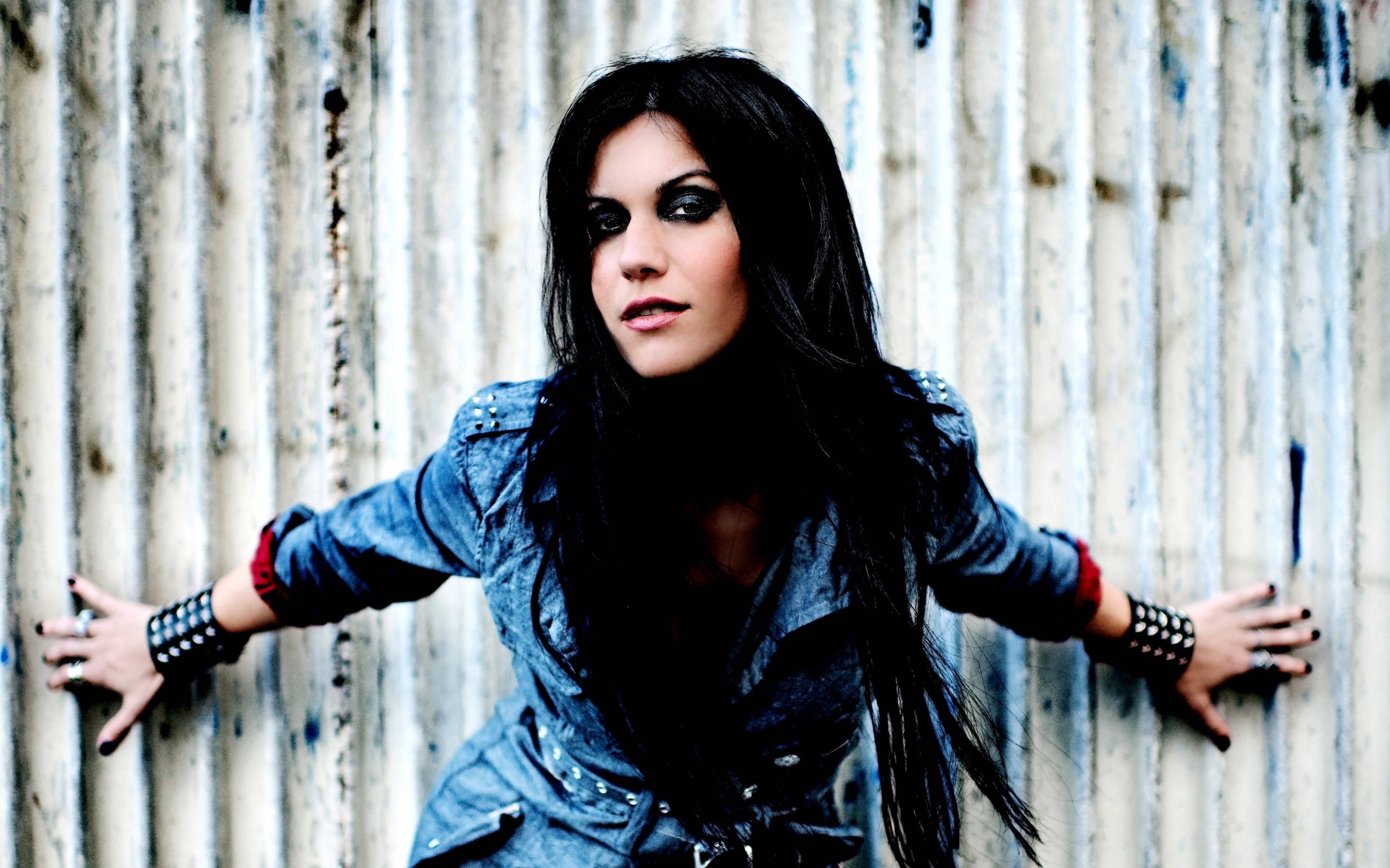 2880x1800 Cristina Scabbia Wallpaper