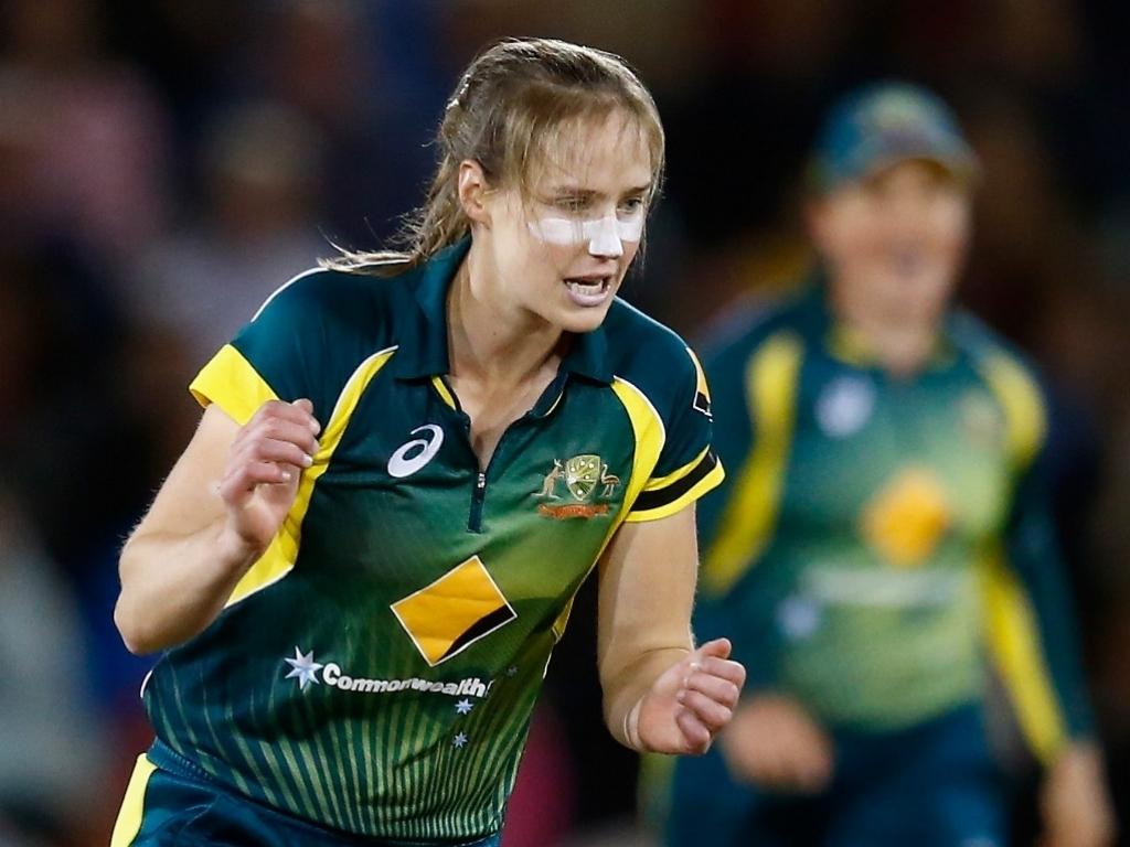 1024x768 Ellyse Perry Wallpaper