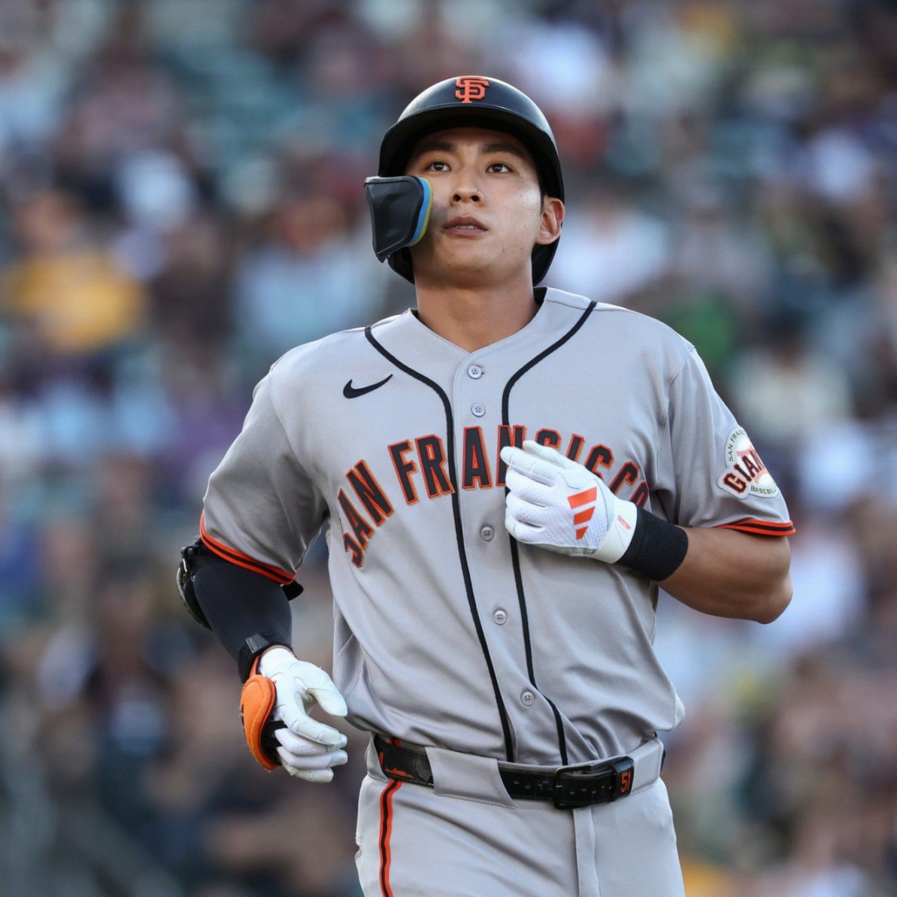 1800x1800 SF Giants' Jung Hoo Lee out of lineup with back spasms, but should avoid IL