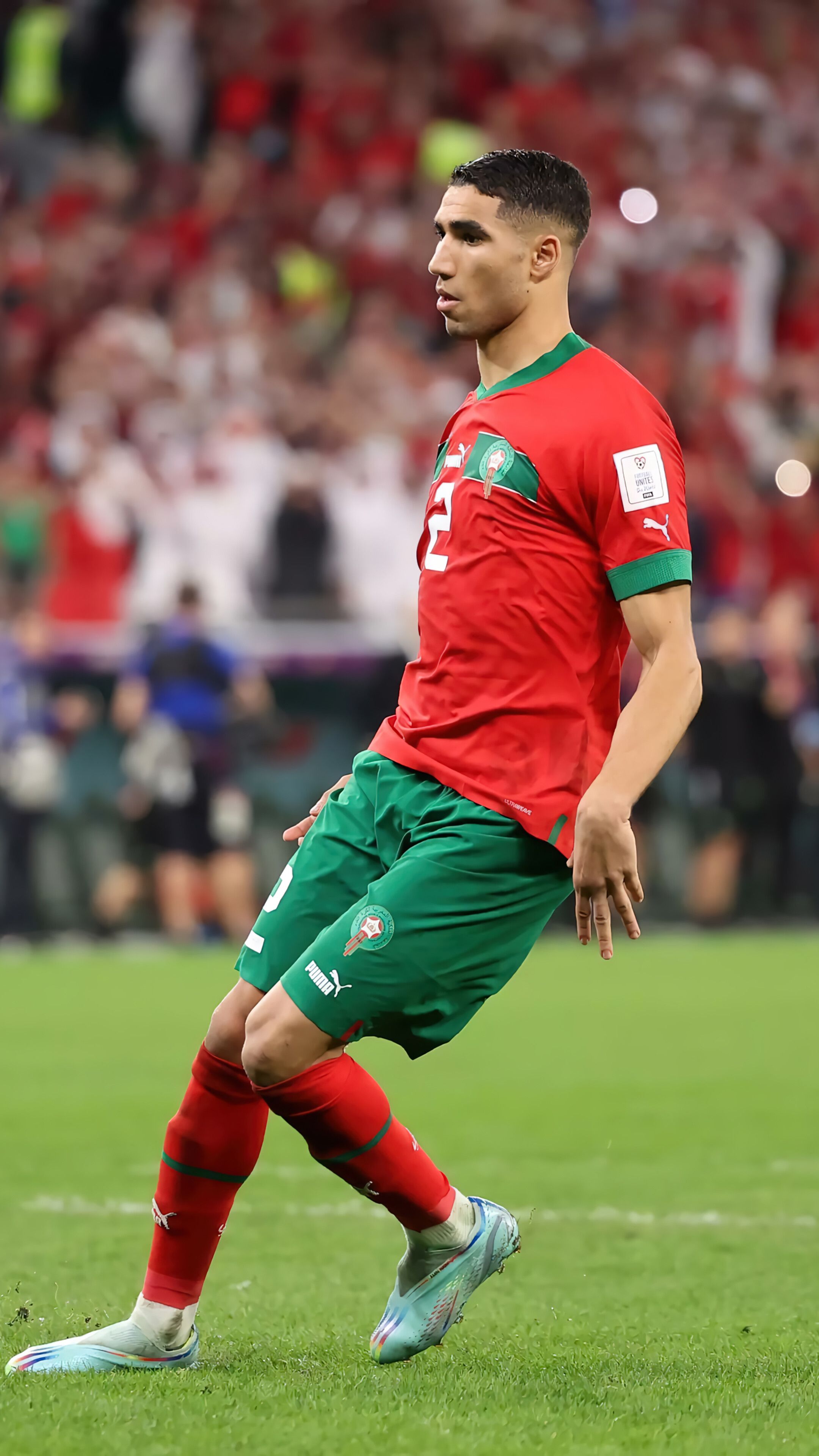 2160x3840 Achraf Hakimi FIFA World Cup 2022 4K Wallpaper iPhone HD Phone i