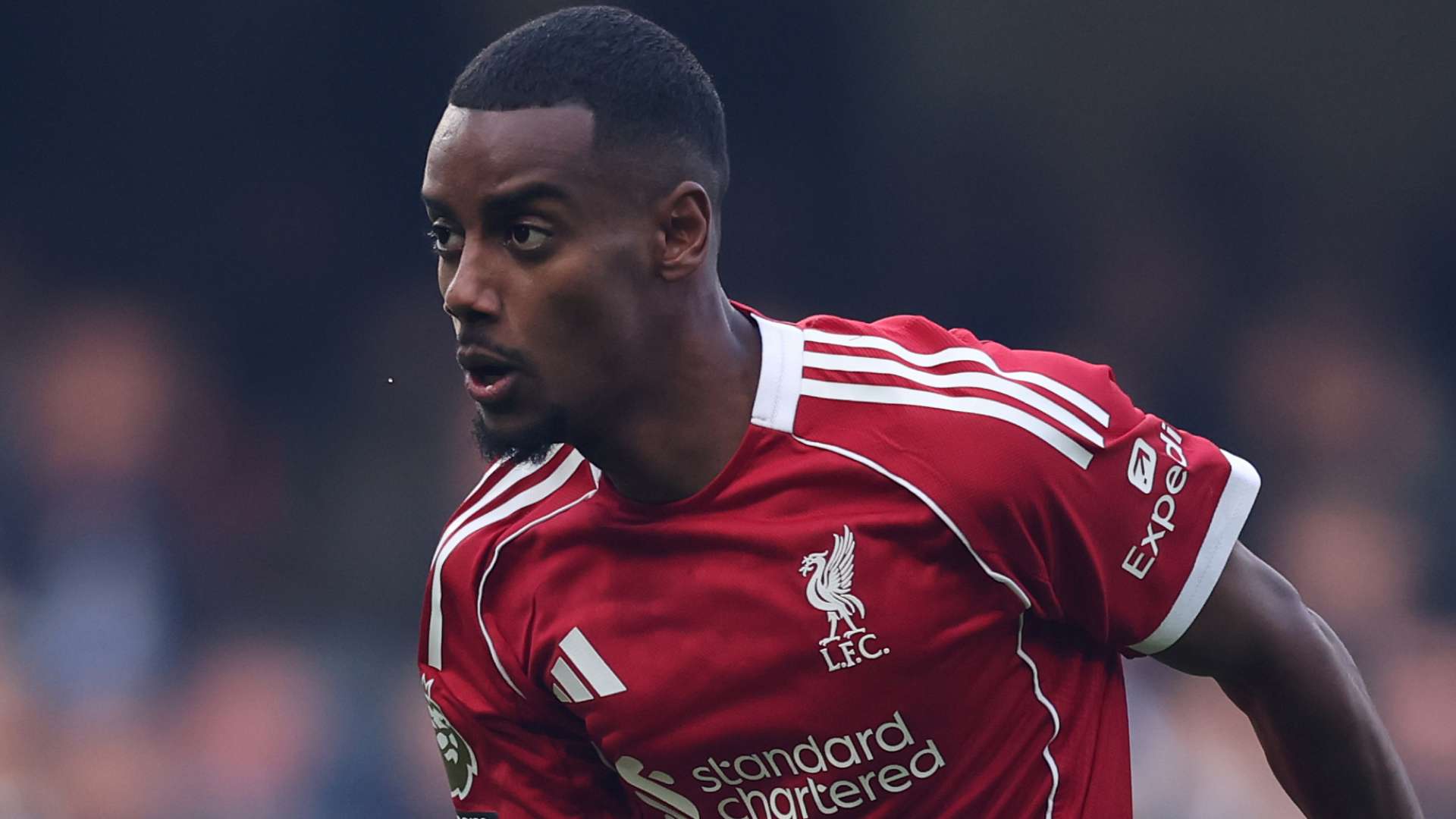 1920x1080 Best four or five strikers in the world' Isak backed to justify £125m price tag at Liverpool as Michael Owen talks up 'exciting' talent. Goal.com US