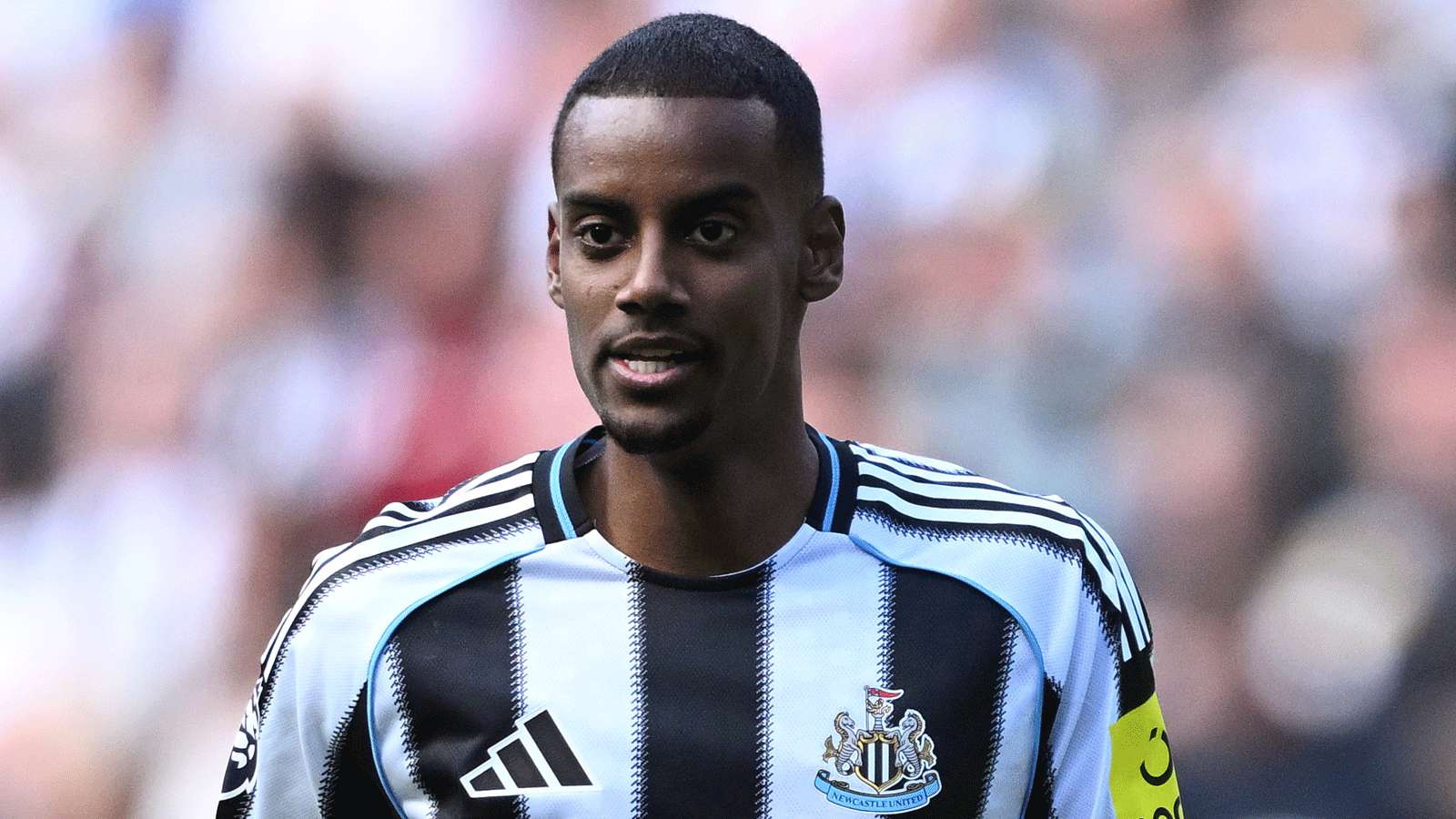 1600x900 Premier League legend 'absolutely sure' Alexander Isak will complete record transfer to Liverpool with Newcastle no longer 'holding off'. Goal.com US