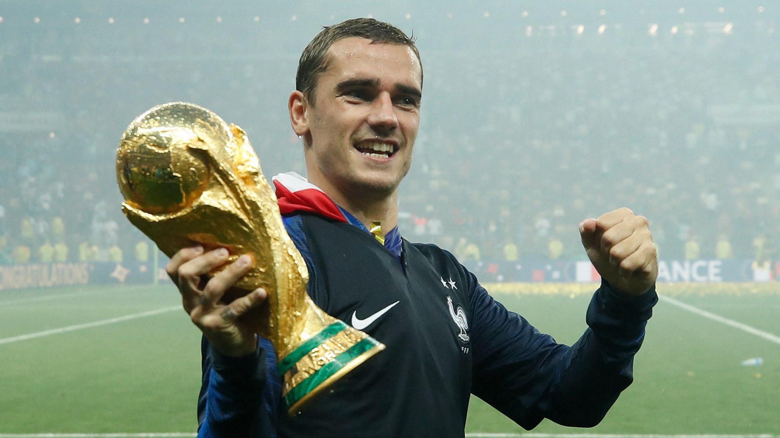 2560x1440 Antoine Griezmann: France forward retires from internationals at 33