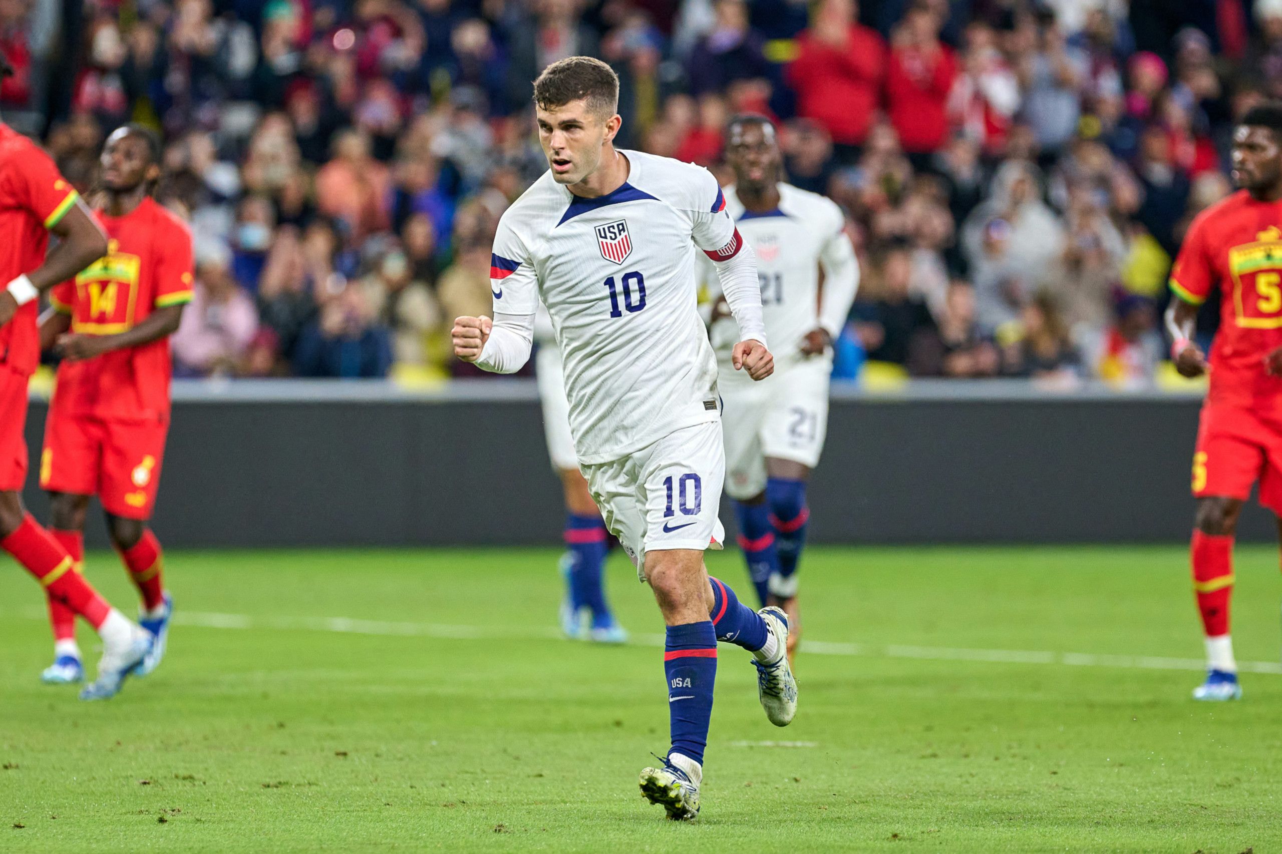 2560x1706 Christian Pulisic