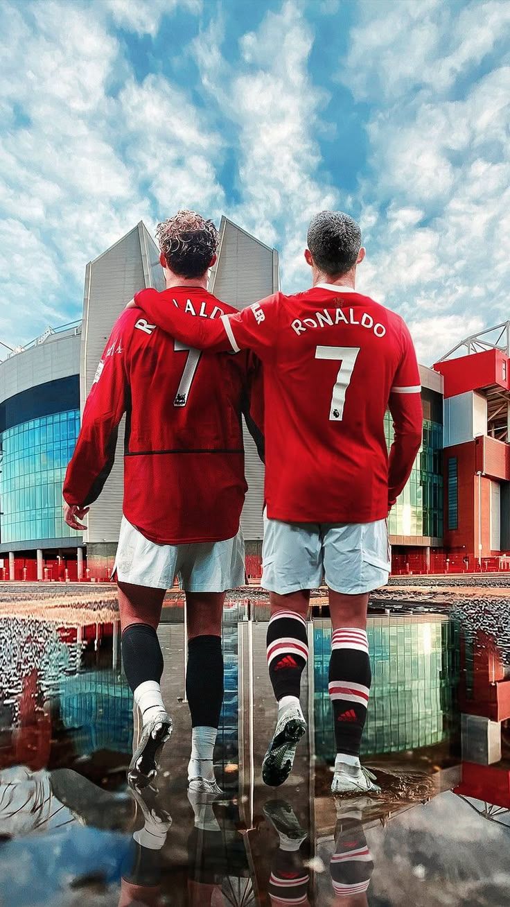 736x1308 Cristiano Ronaldo Manchester United iPhone 6 Wallpaper Football Wallpaper