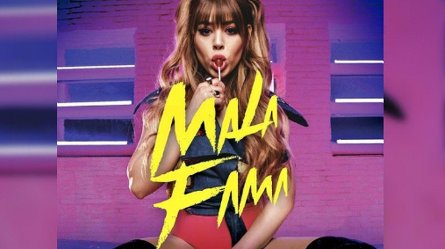 1430x800 Danna Paola: Mala Fama (Video 2019)