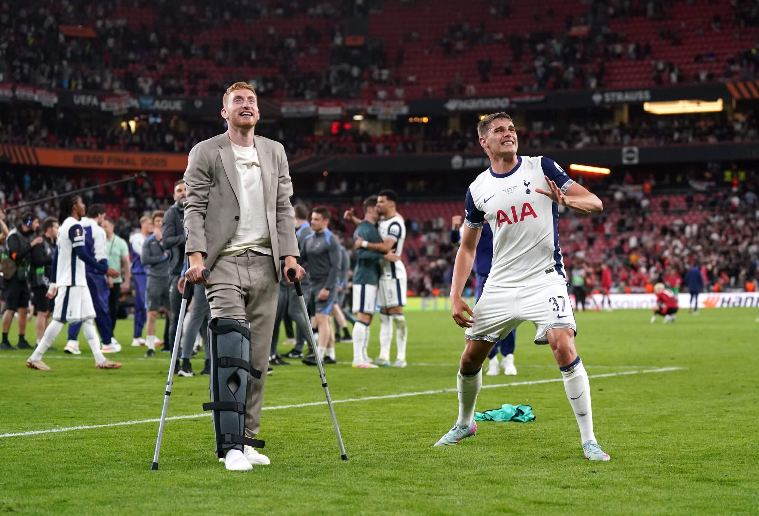2560x1743 Where is Tottenham Hotspur's Dejan Kulusevski?