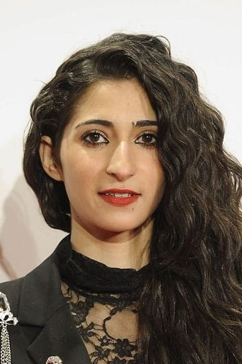 780x1171 Everything About Alba Flores, Bio And Image