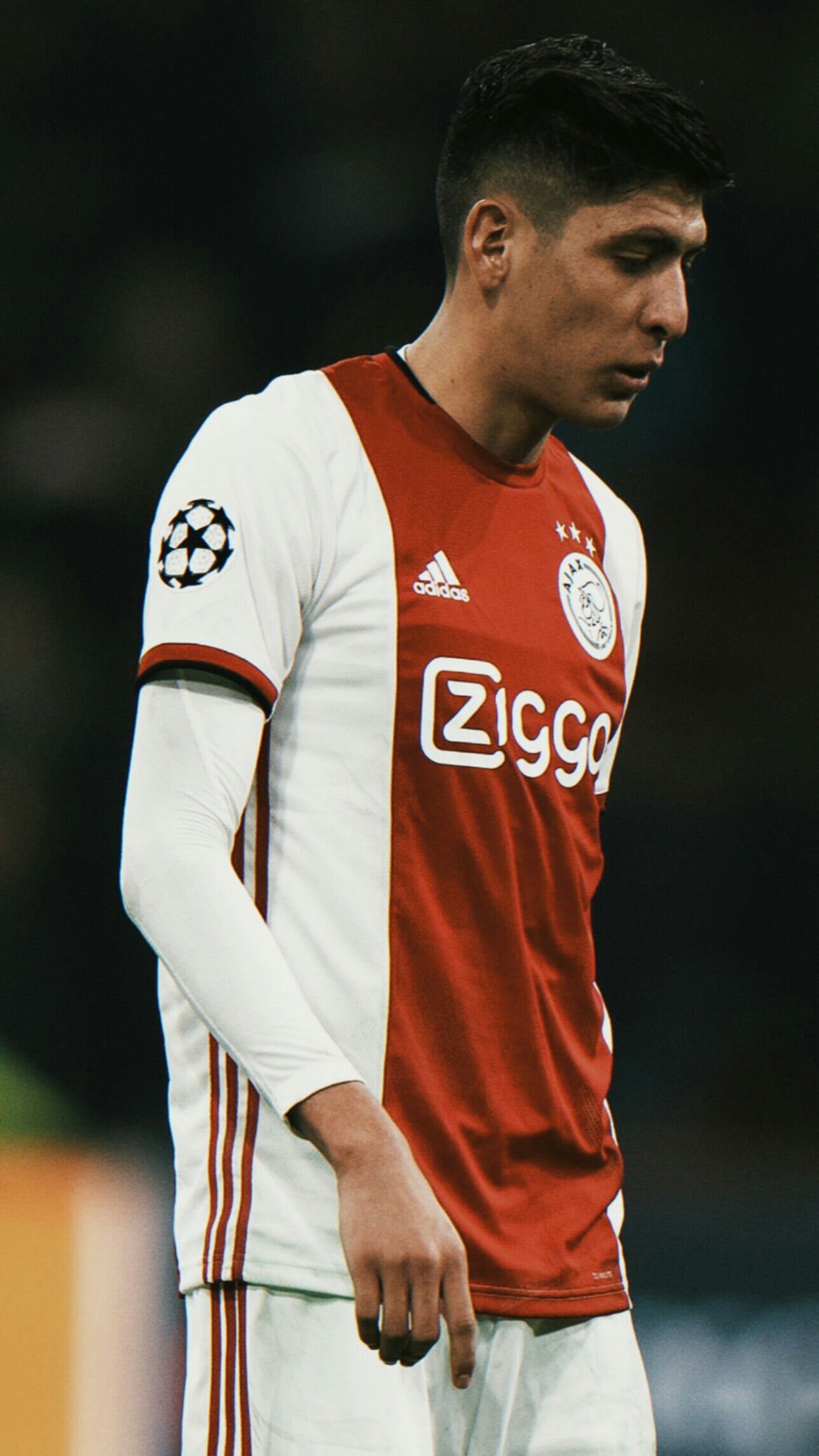 1288x2289 Edson Alvarez Wallpaper