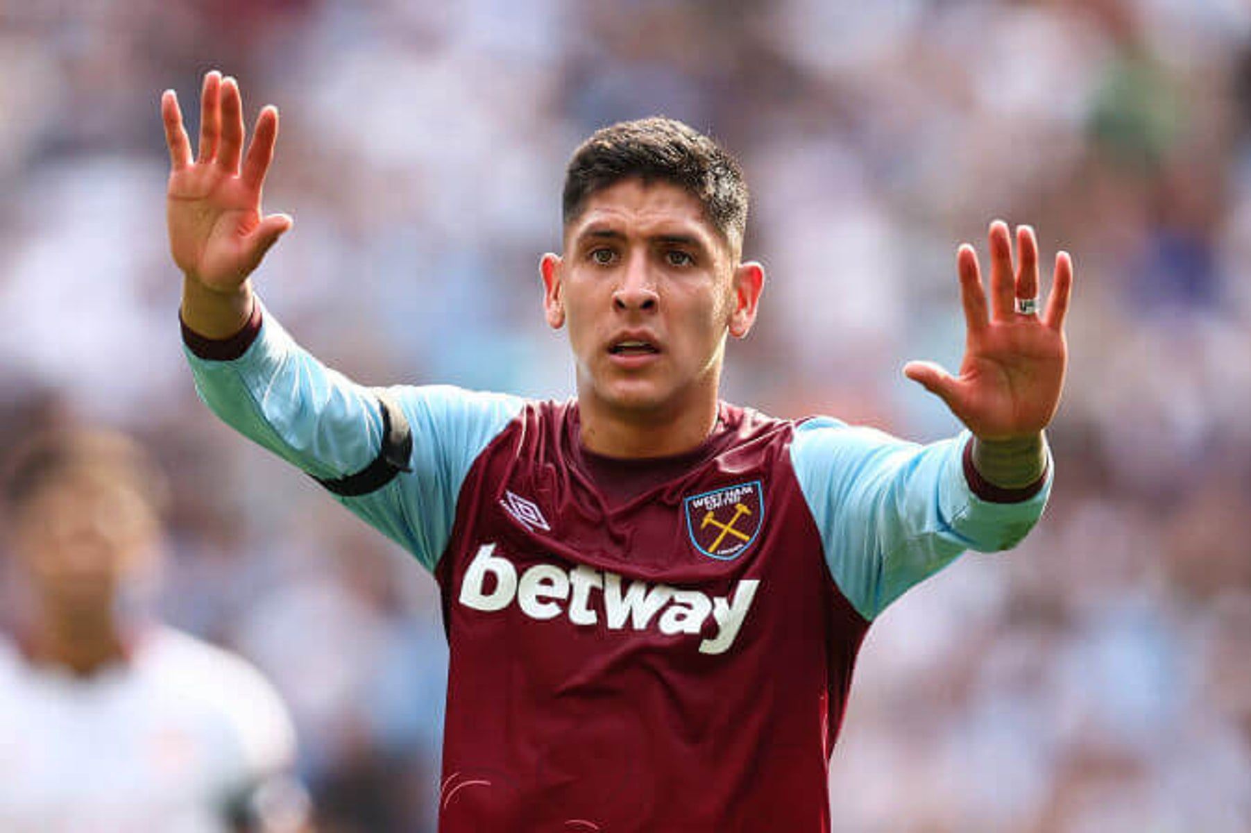 1803x1200 Edson Alvarez showed his class for West Ham