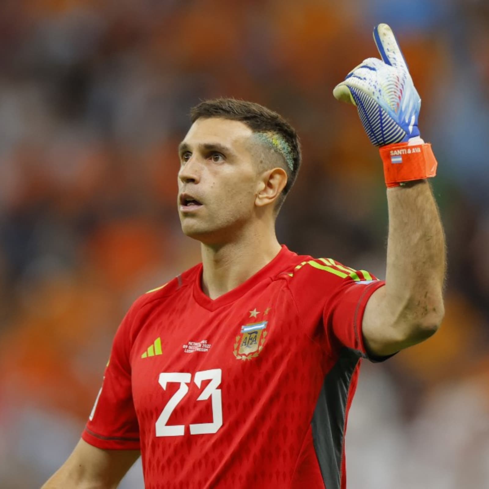1600x1600 Goalkeeper Emiliano Martinez Saves Argentina From World Cup Heartbreak