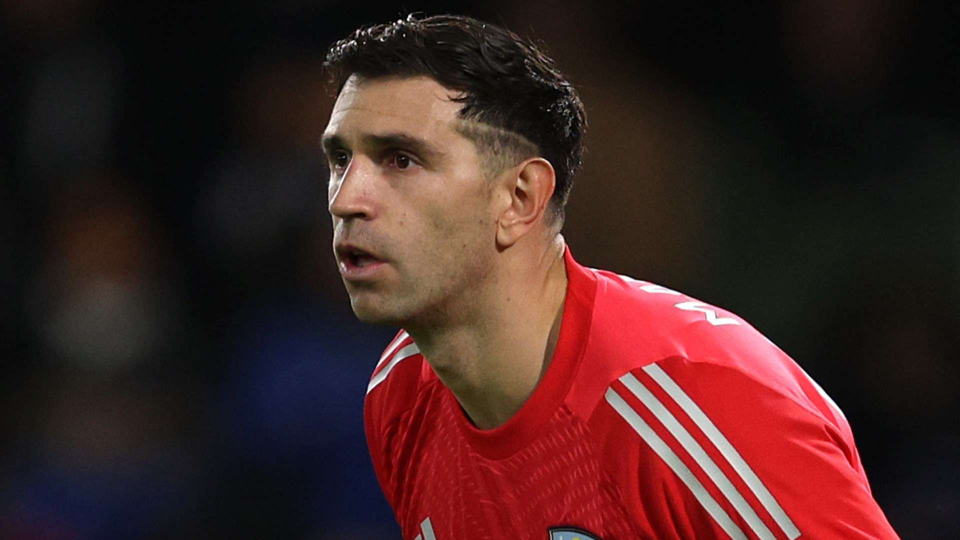1920x1080 Emi Martinez verbally agrees Juventus transfer as Aston Villa & Argentina goalkeeper prepared to reduce salary. Goal.com US