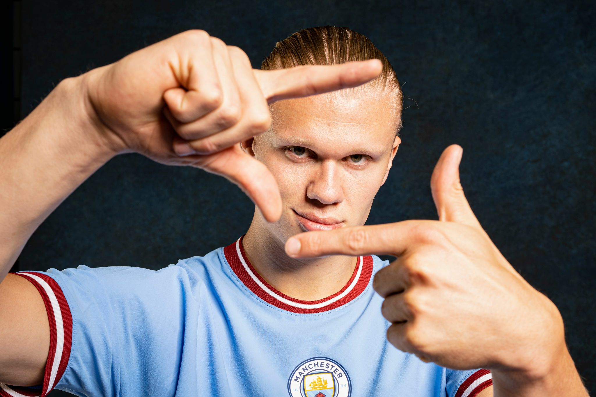 2048x1365 Erling Haaland Wallpaper and Background