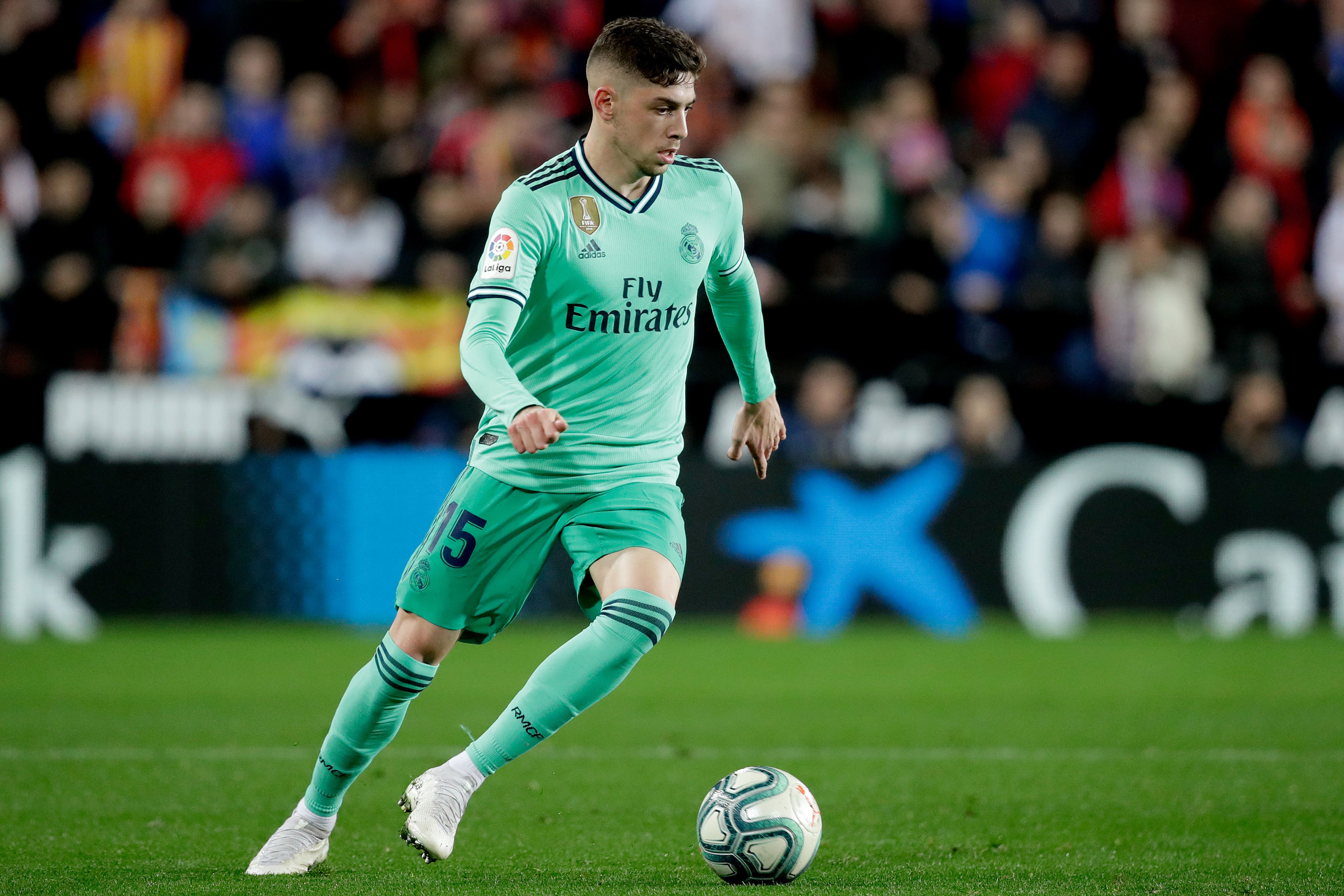4285x2857 Federico Valverde Phone Wallpaper: Free 4K & HD Downloads