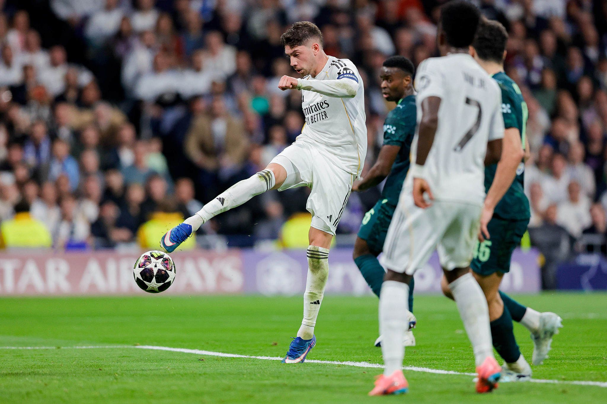 2048x1365 Valverde's Hat Trick Serves Real Madrid A 3 0 Win Over Manchester City