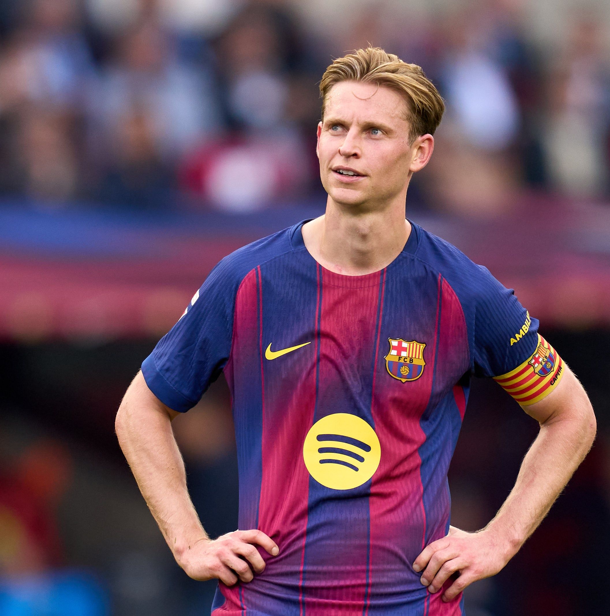 2114x2135 Frenkie de Jong is once again becoming one of Barcelona's most important players