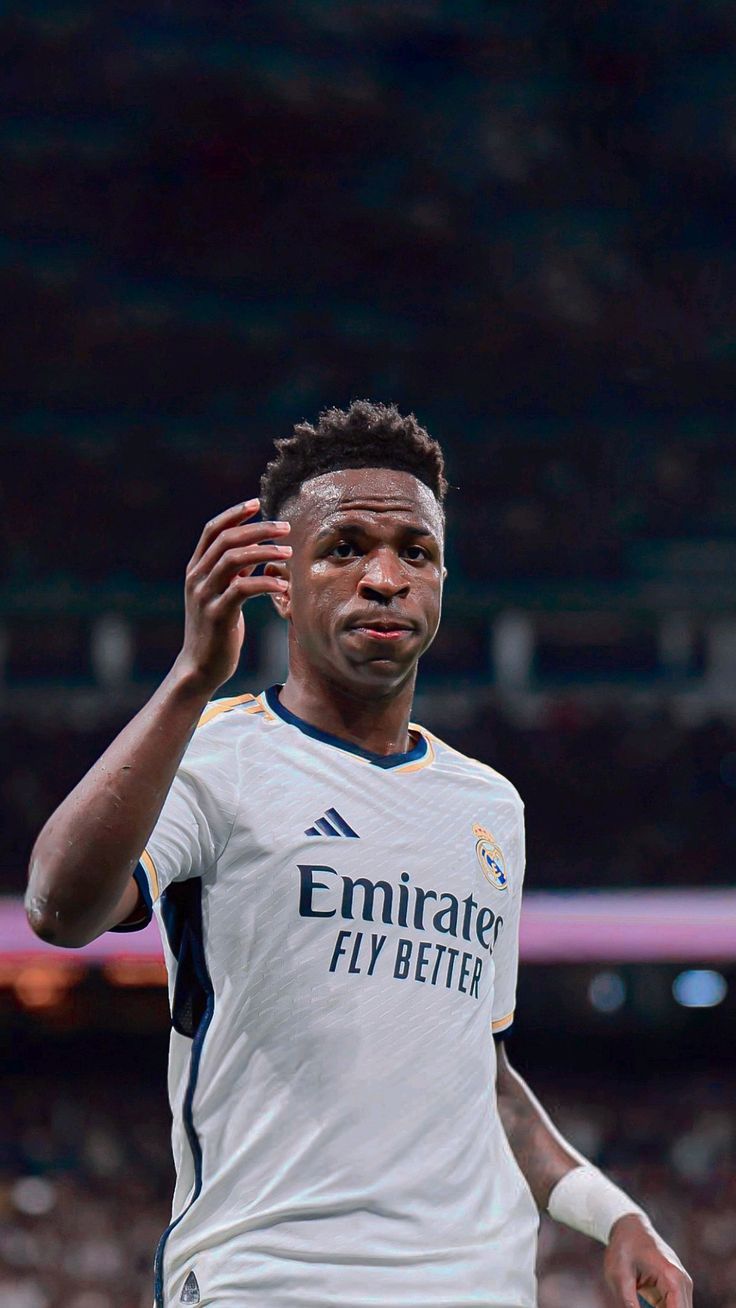736x1308 Vinicius Jr 2024 Wallpaper