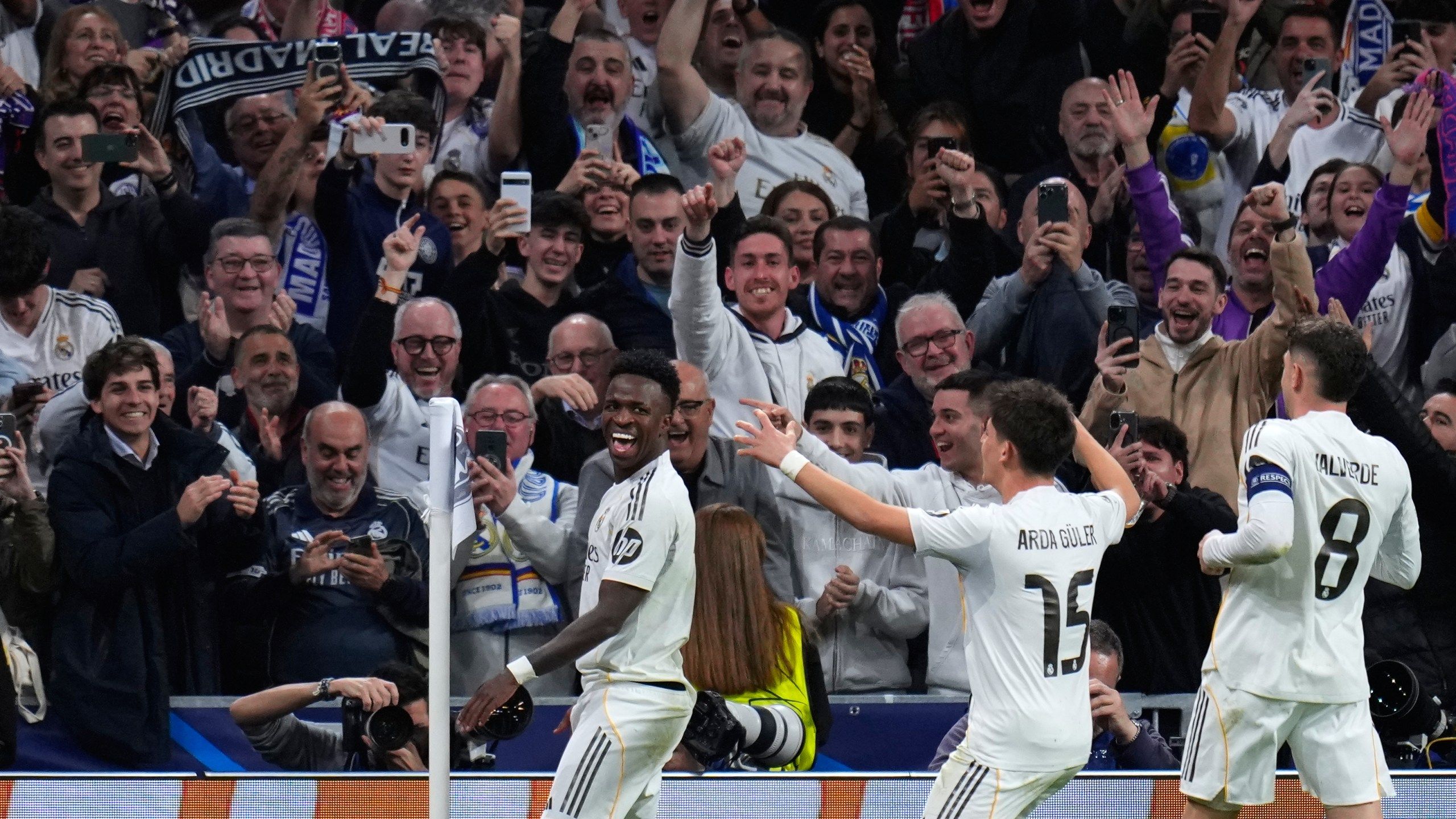 2560x1440 Champions League: Vinicius Helps Real Madrid Advance, PSG And Atalanta Also Through. Eyewitness News (WEHT WTVW)