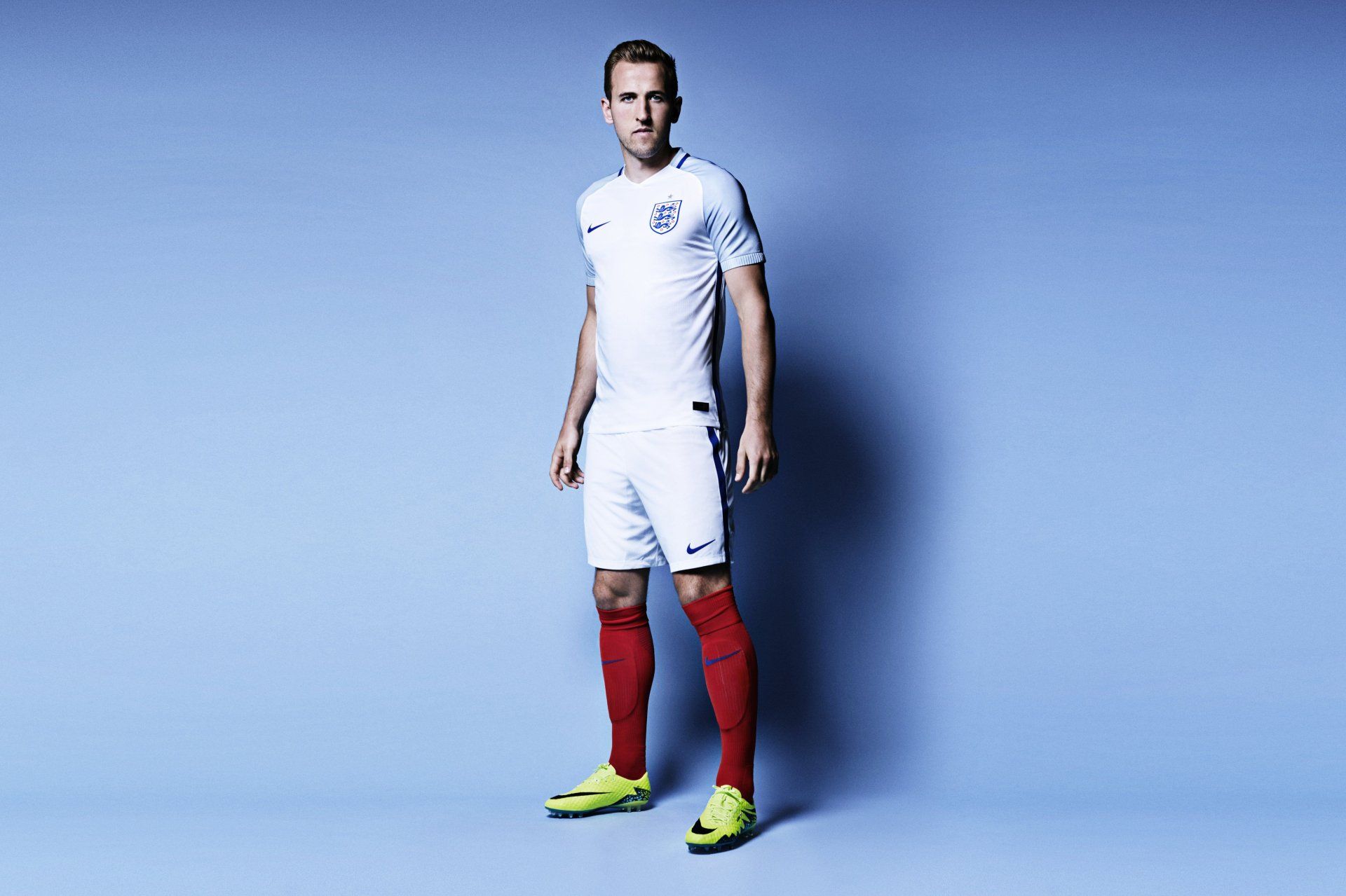 1920x1279 Download Soccer English Harry Kane Sports 4k Ultra HD Wallpaperx2664