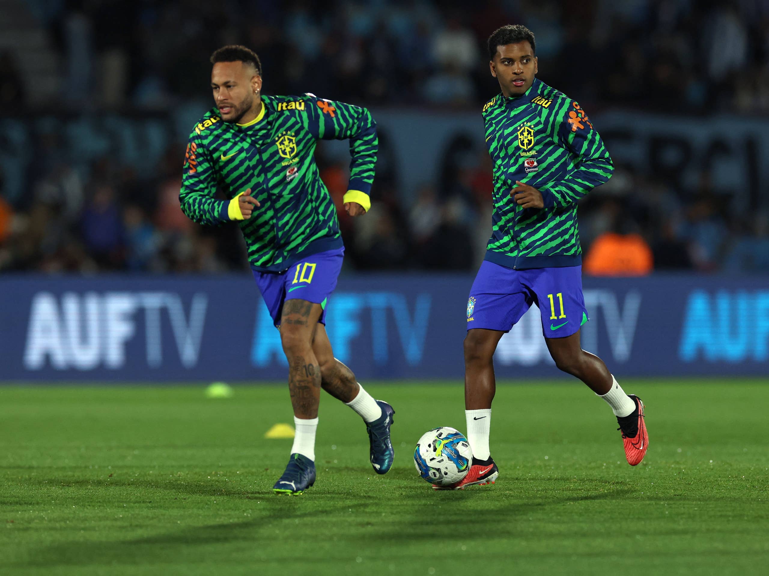 2560x1920 Neymar Jr. Sends Message to Rodrygo After Difficult Personal Update