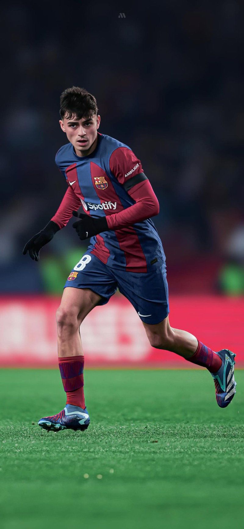 800x1734 Pedri of FC Barcelona from behind Football Wallpaper