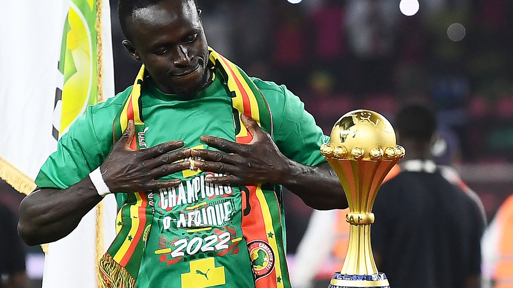 2048x1152 Sadio Mane: Bayern Munich striker named African Footballer of Year on memorable night for Senegal