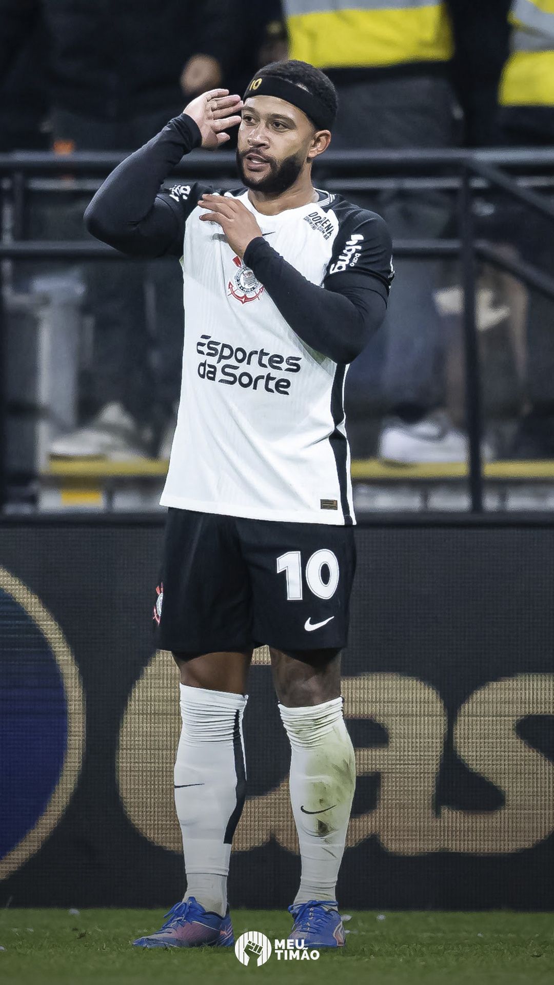 1080x1920 Fundo de tela do Corinthians: Memphis Depay comemora gol pelo Corinthians