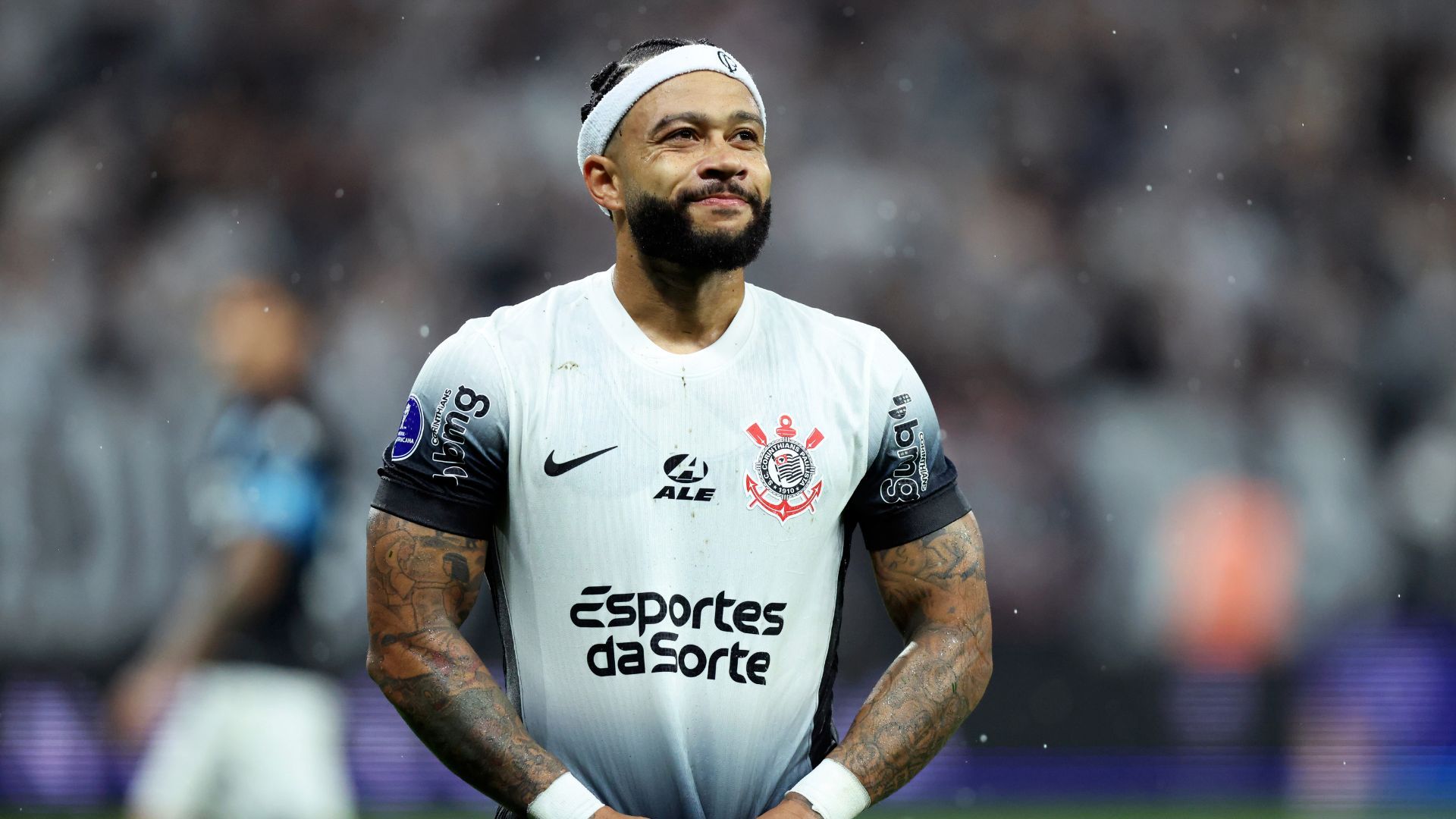 1920x1080 Vai ficar? Diniz revela o que pensa sobre renovação com Memphis Depay