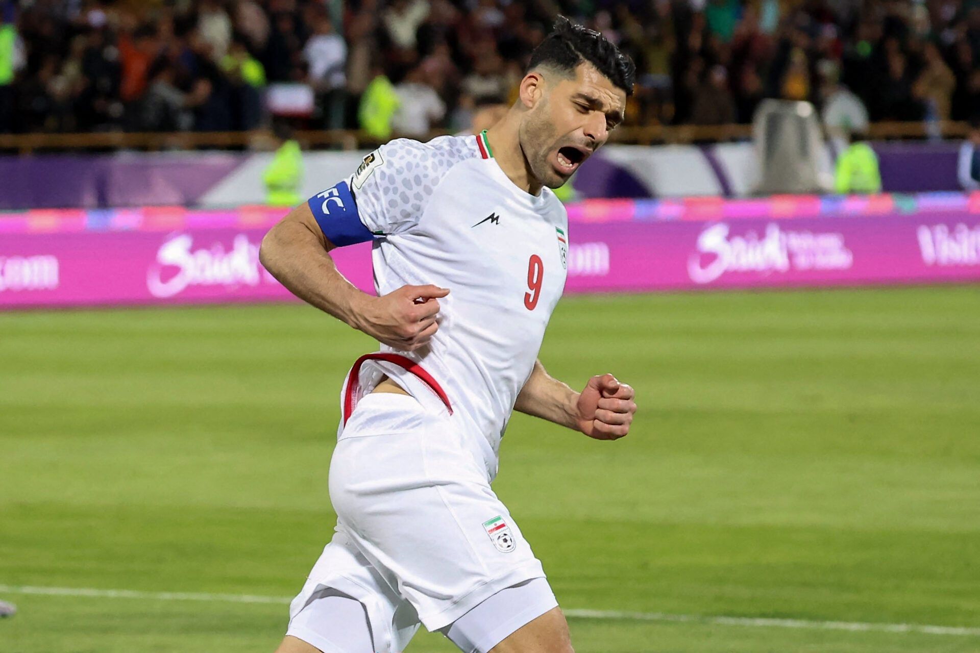 1920x1280 Iran star Mehdi Taremi says US immigration policy has changed World Cup 'atmosphere'