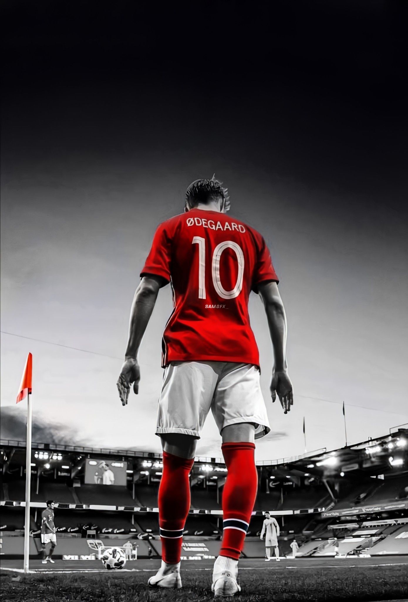 1390x2048 Martin Odegaard 2022 Wallpaper