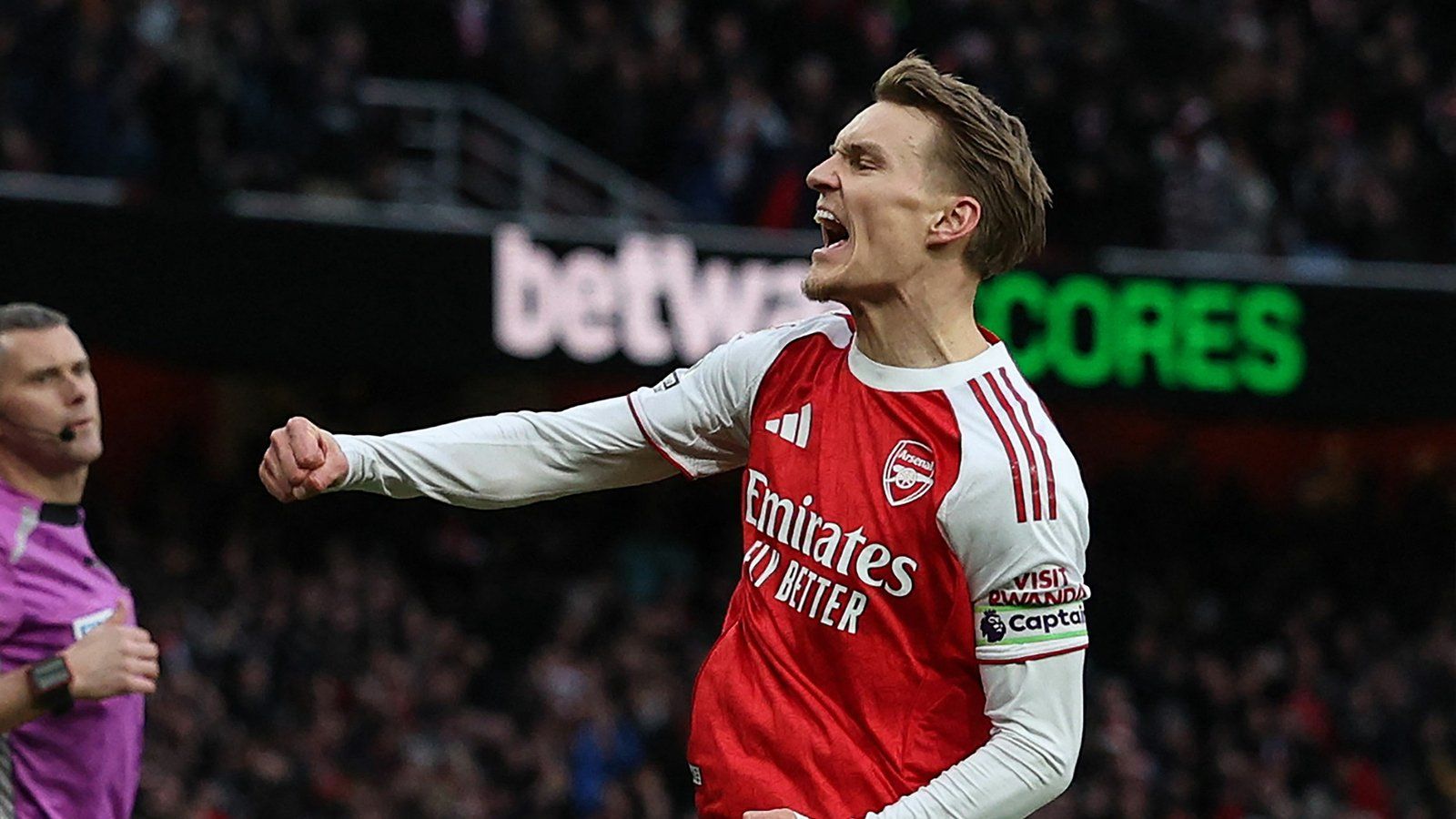 1600x900 Odegaard on scoring goals and setting them. Interview