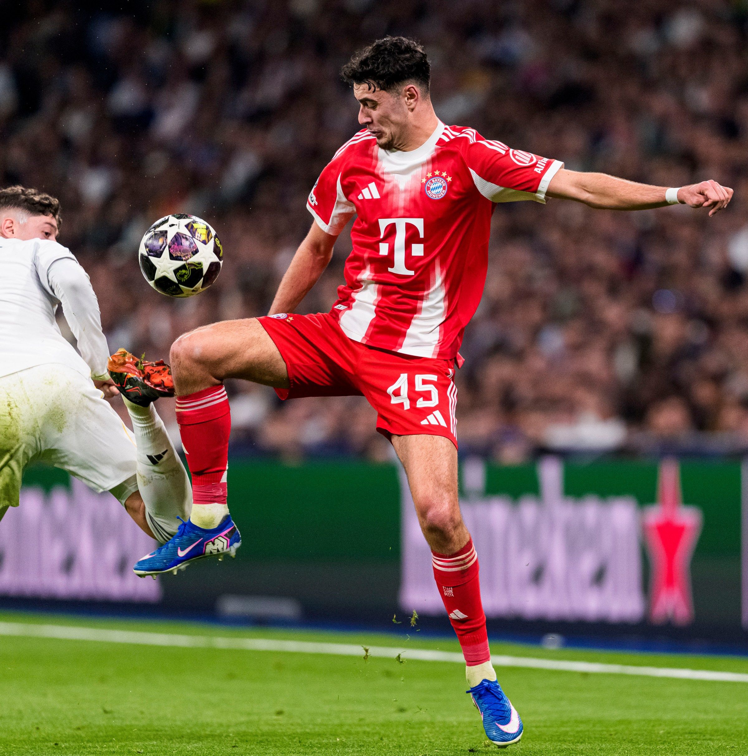 2400x2424 Manuel Neuer proves age is just a number following MOTM display vs Real. Bavarian Football Works
