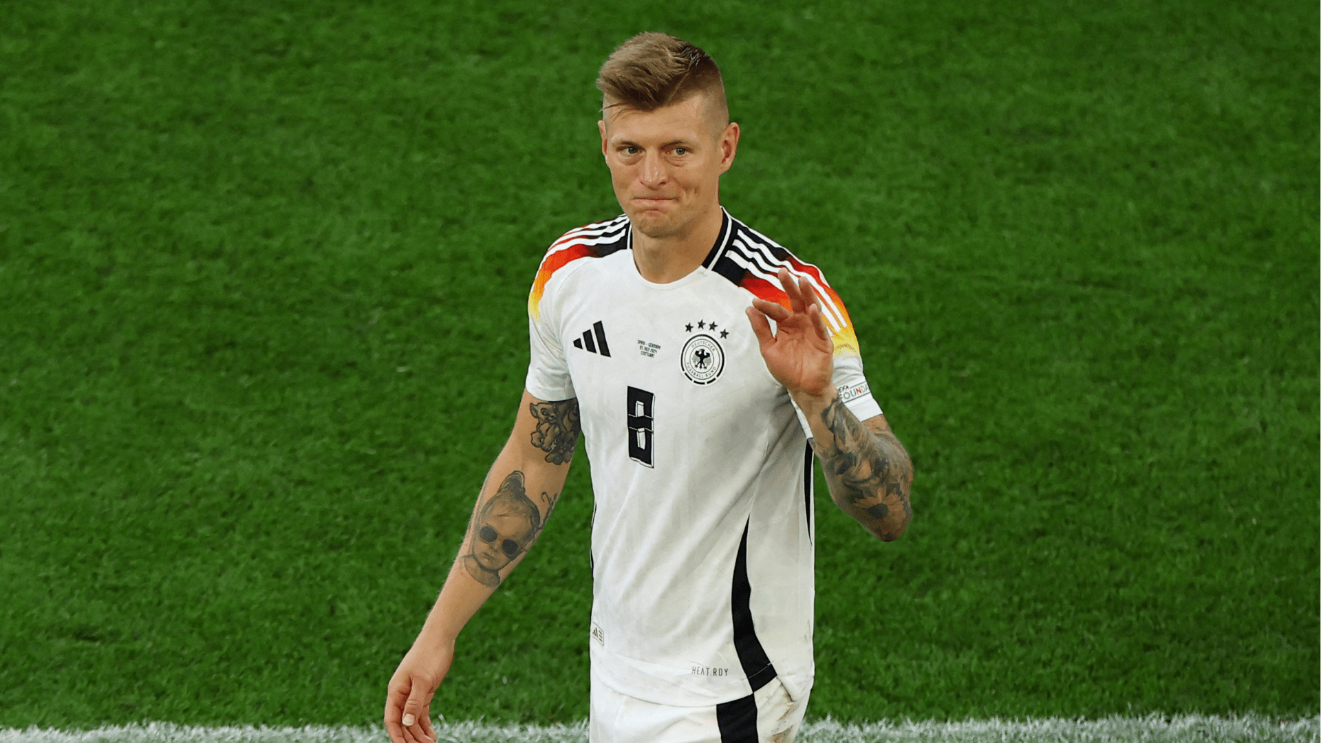 1920x1080 Manuel Neuer and the Debate in Germany: Will the Legendary Goalkeeper Return to the National Team for the 2026 World Cup?