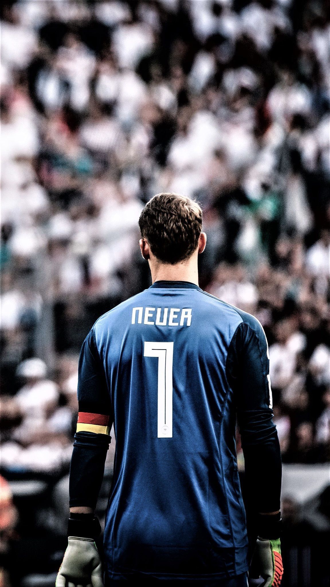 1152x2048 Manuel Neuer Wallpaper
