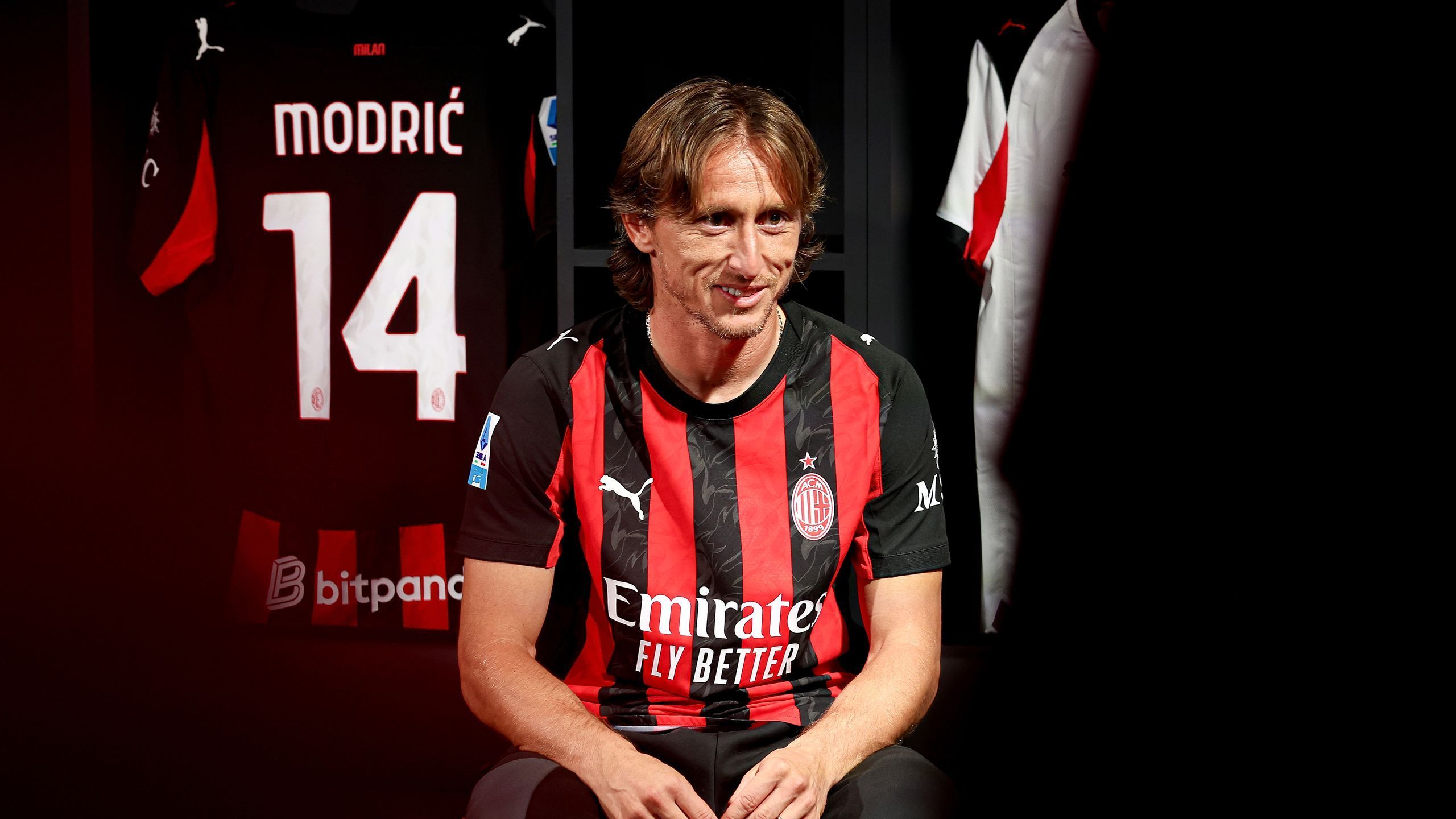 2560x1440 Luka Modric completes move to AC Milan on free transfer after legendary spell at Real Madrid - 'A new maestro'