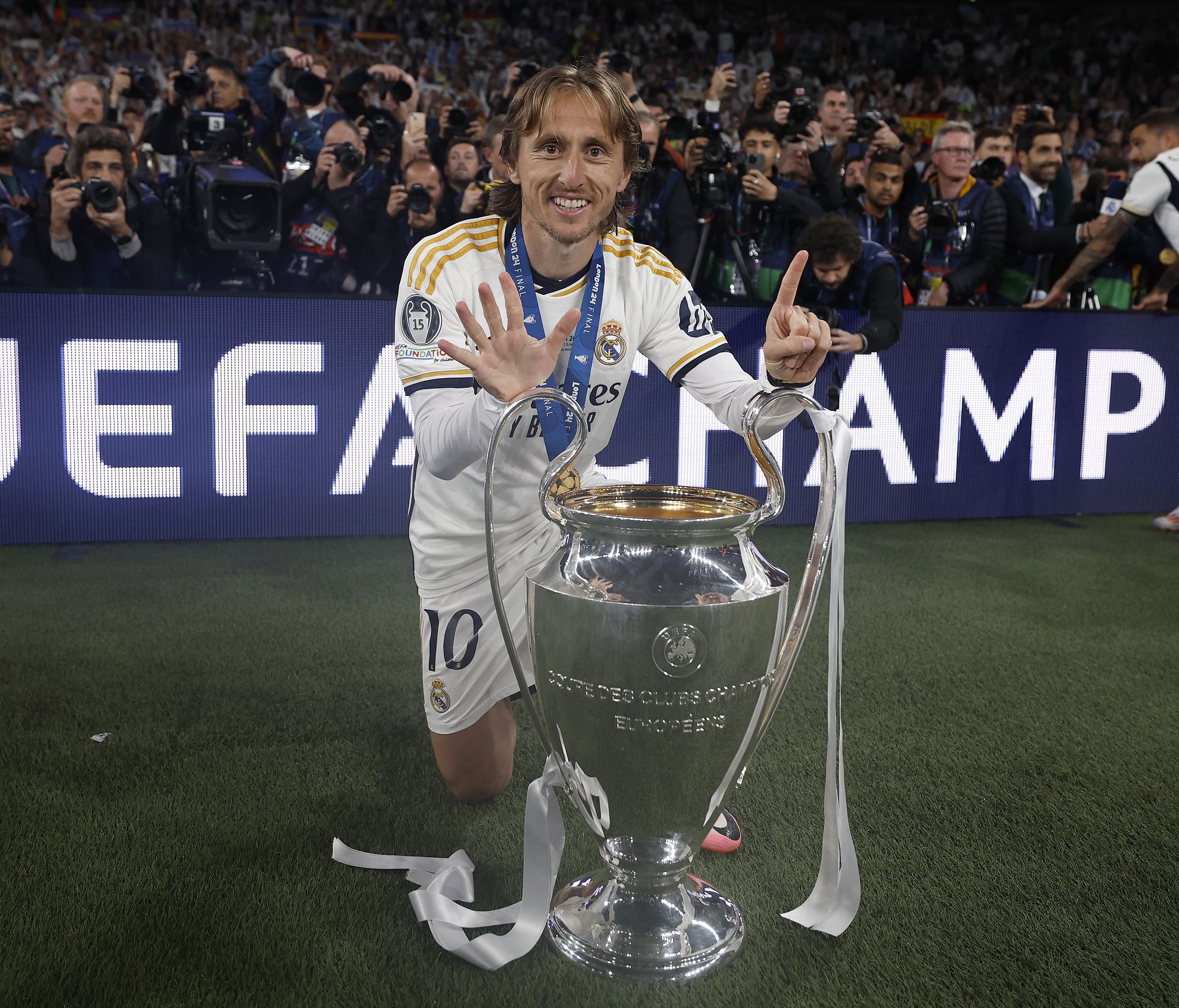 2048x1752 Luka Modric to part ways with Real Madrid after FIFA Club World Cup