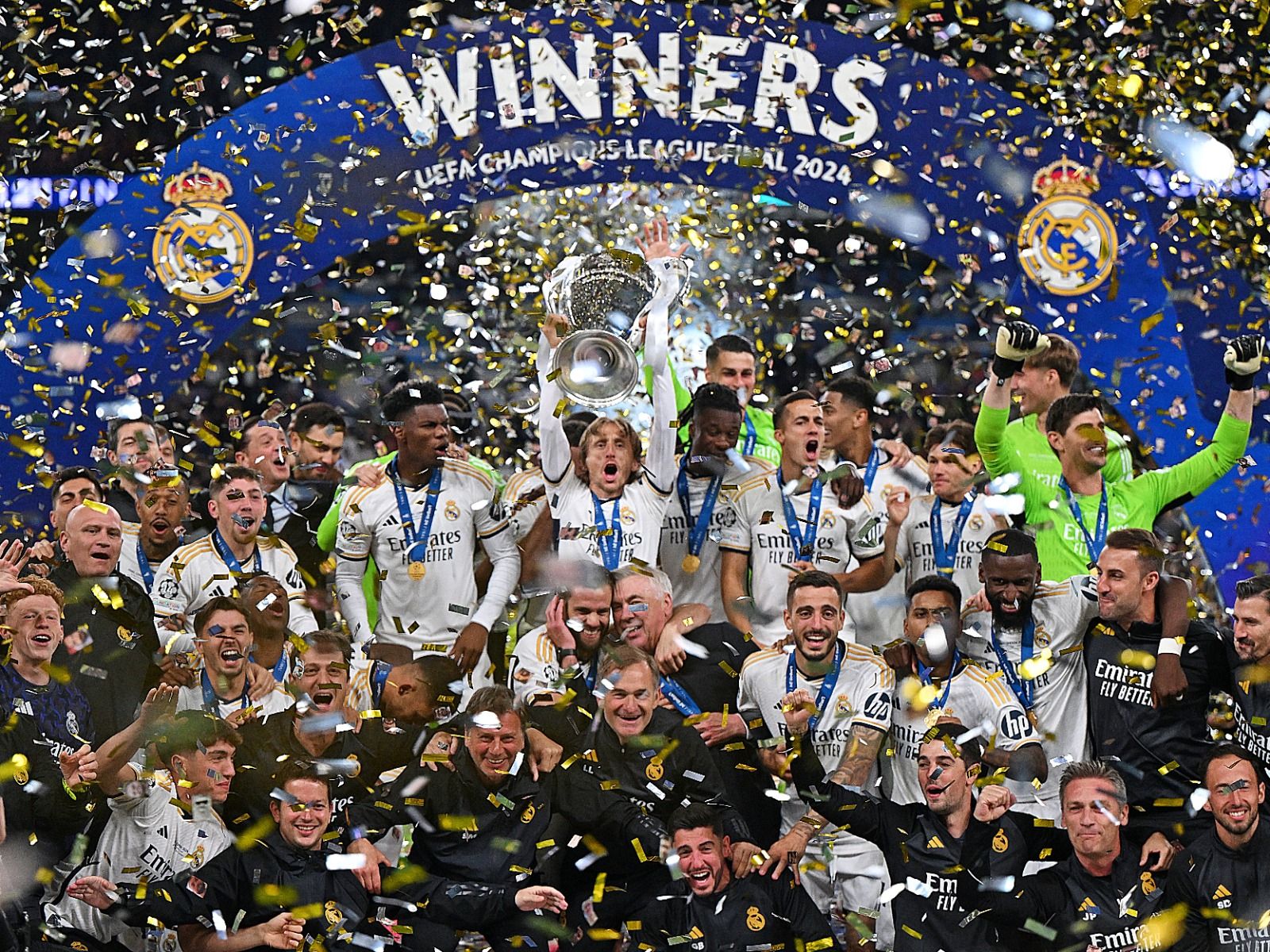 1600x1200 Luka Modrić Wins 6th Champions League Title with Real Madrid