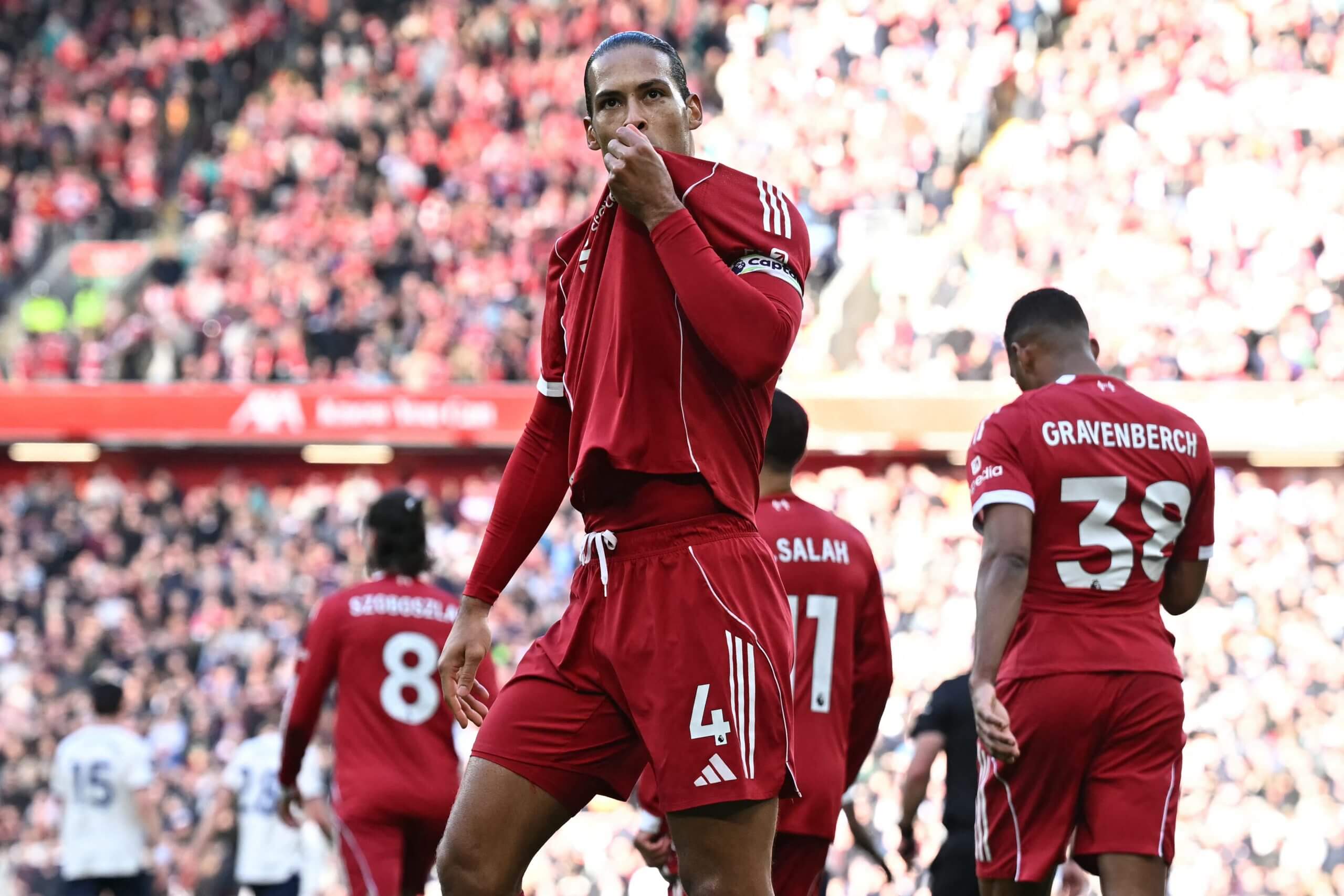 2560x1707 Virgil van Dijk has been available for Liverpool for almost 100 games. This is how he does it