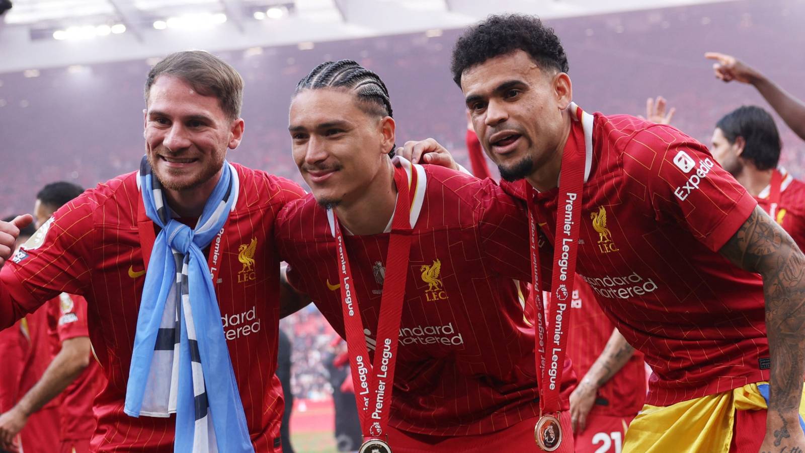 1600x900 Bayern Munich's Luis Diaz Launches Shock Music Career With New Single