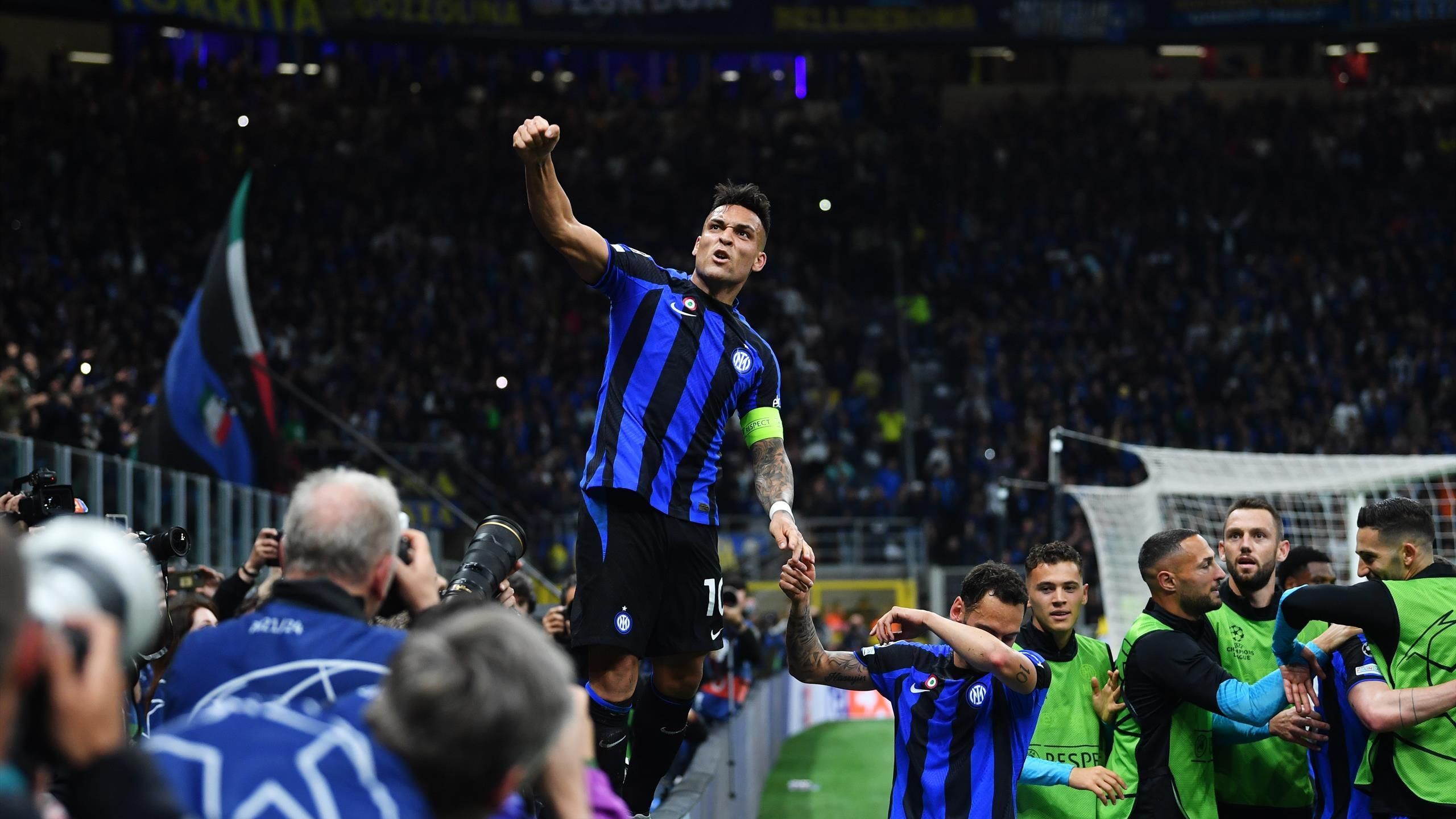 2560x1440 Inter 1 0 AC Milan (3 0 On Aggregate) Martinez Adds Final Flourish As Inter Reach Champions League Final