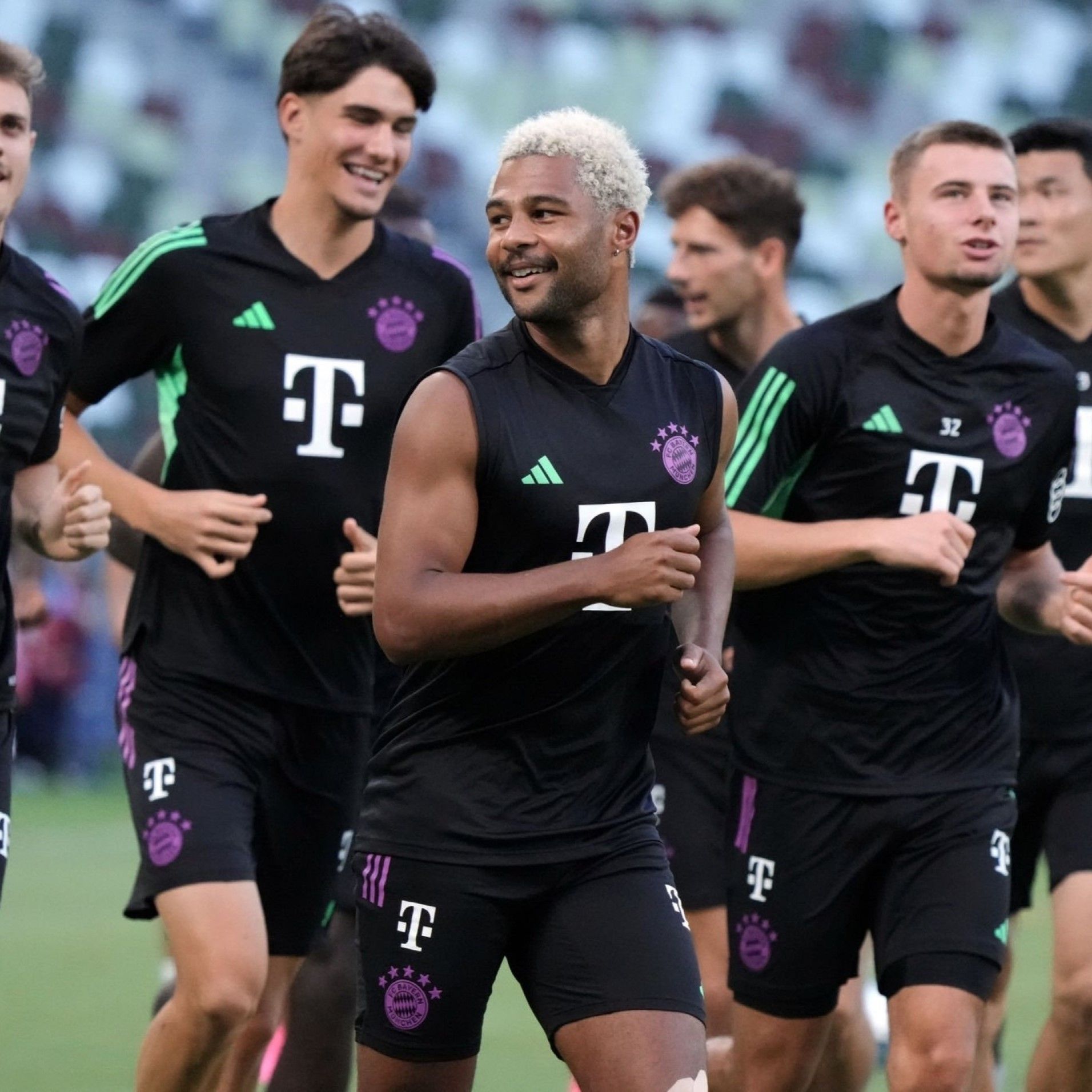 1912x1912 Best serge gnabry ideas. serge gnabry, serge gnabry hair, serge gnabry wallpaper