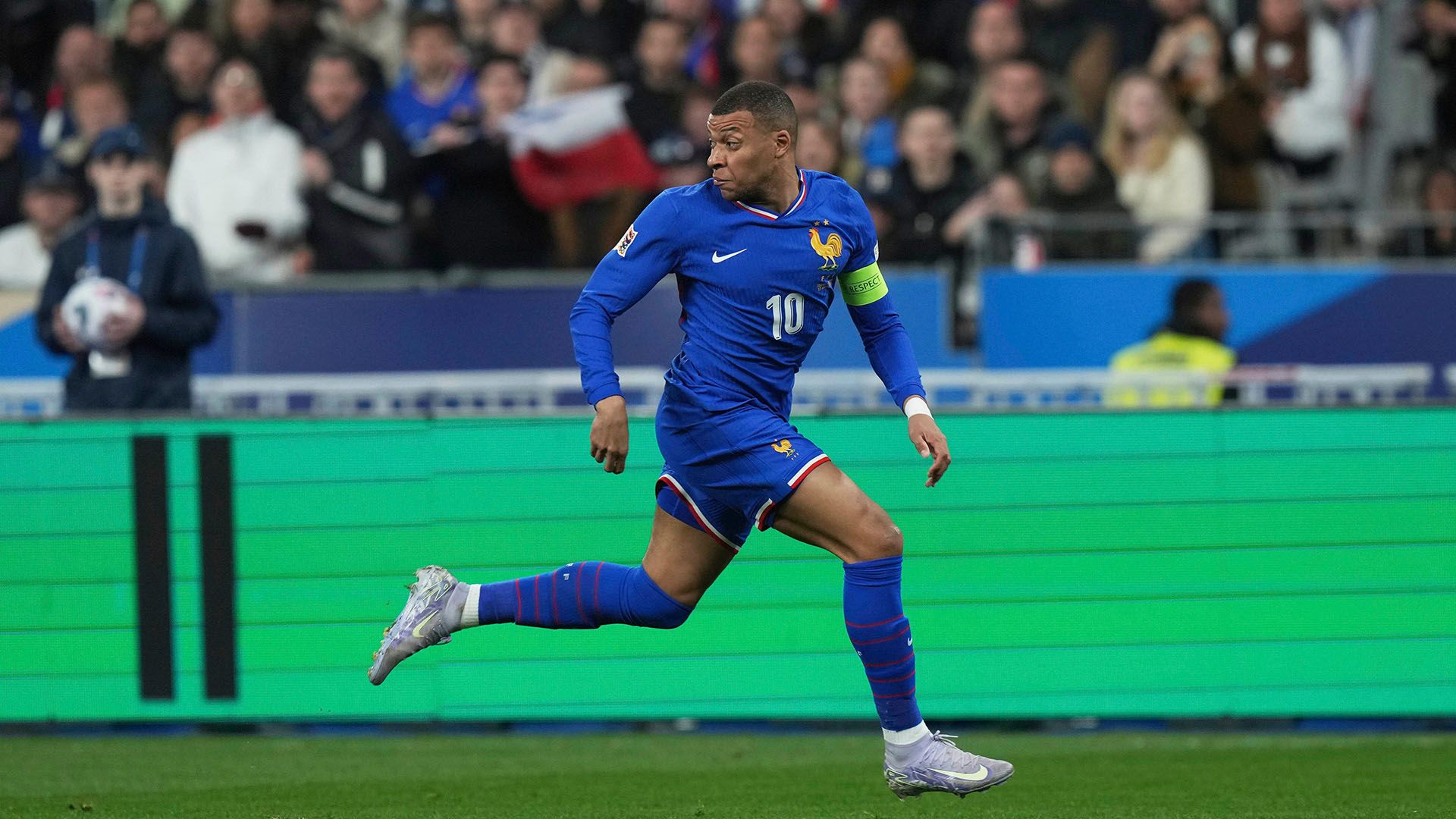 1920x1080 Kylian Mbappé 2026 World Cup Profile: Golden Boot Odds, Stats & Free Bets