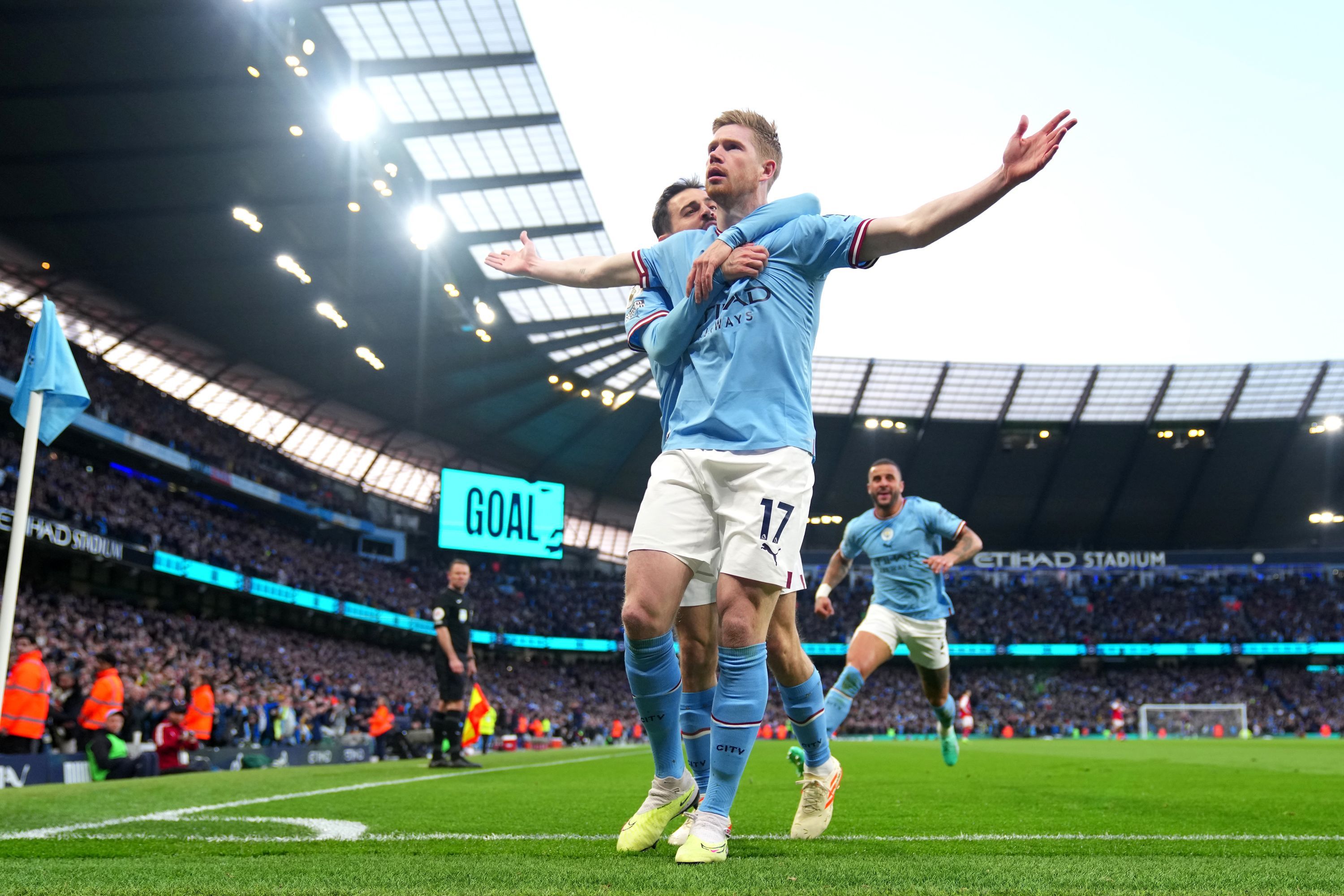 3000x2000 Manchester City FC vs. Arsenal FC: Kevin De Bruyne inspires Premier League champion to key title race victory over Arsenal