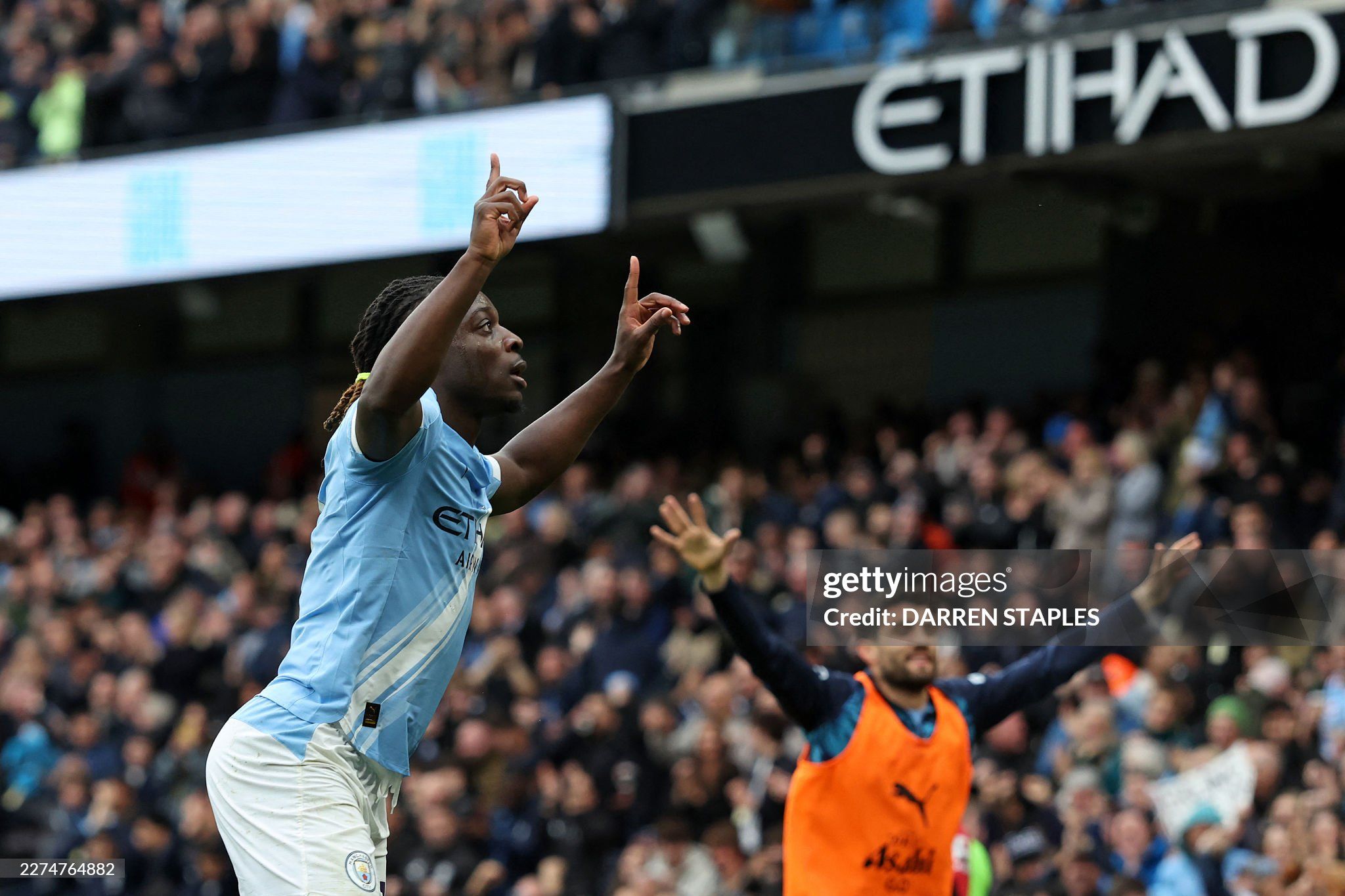 2048x1365 Man City close gap on Arsenal after top performance from “instinctive” Jeremy Doku Sports Online