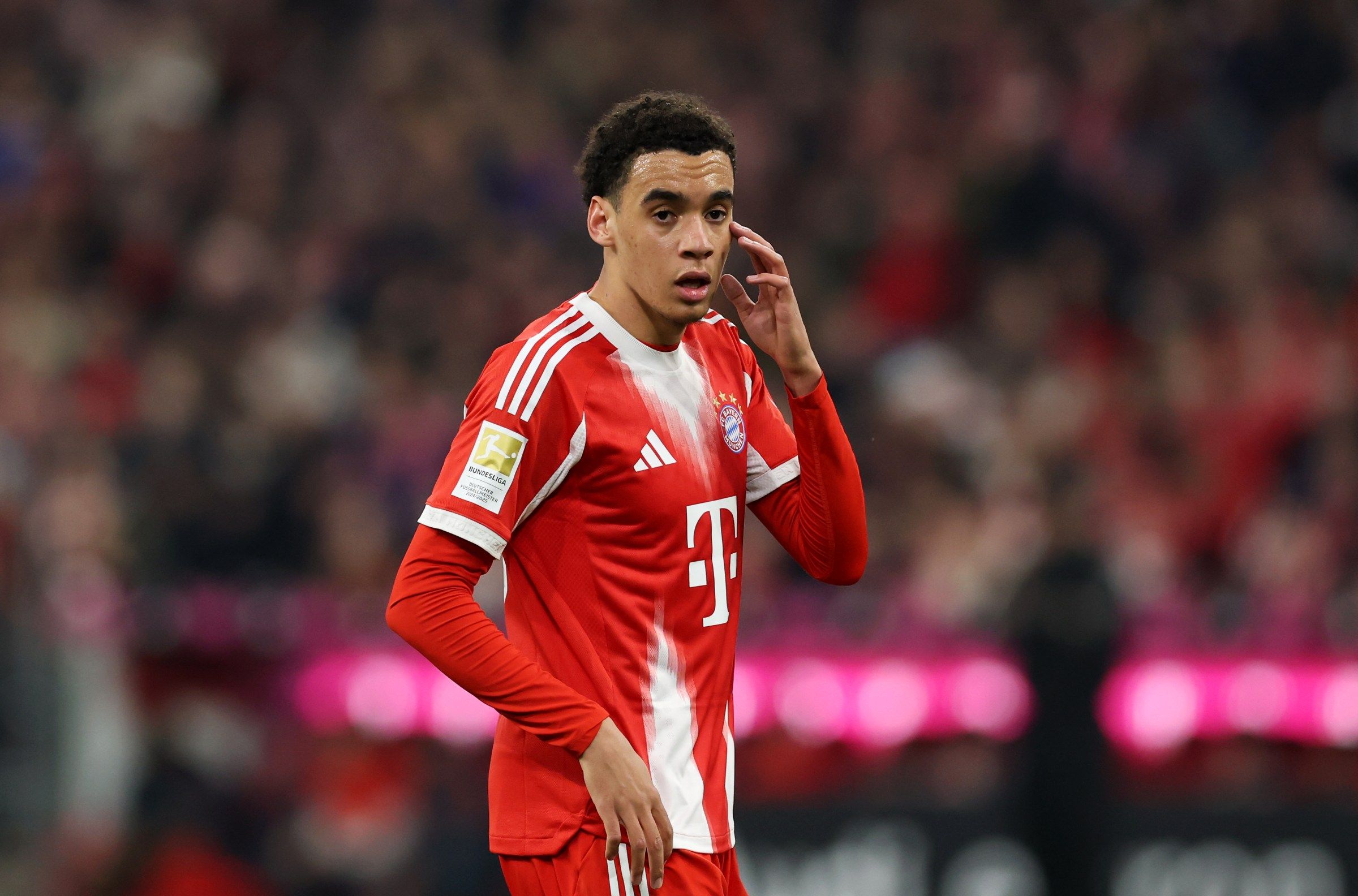 2400x1584 Bayern Munich boss preaches patience with Jamal Musiala comeback. Bavarian Football Works