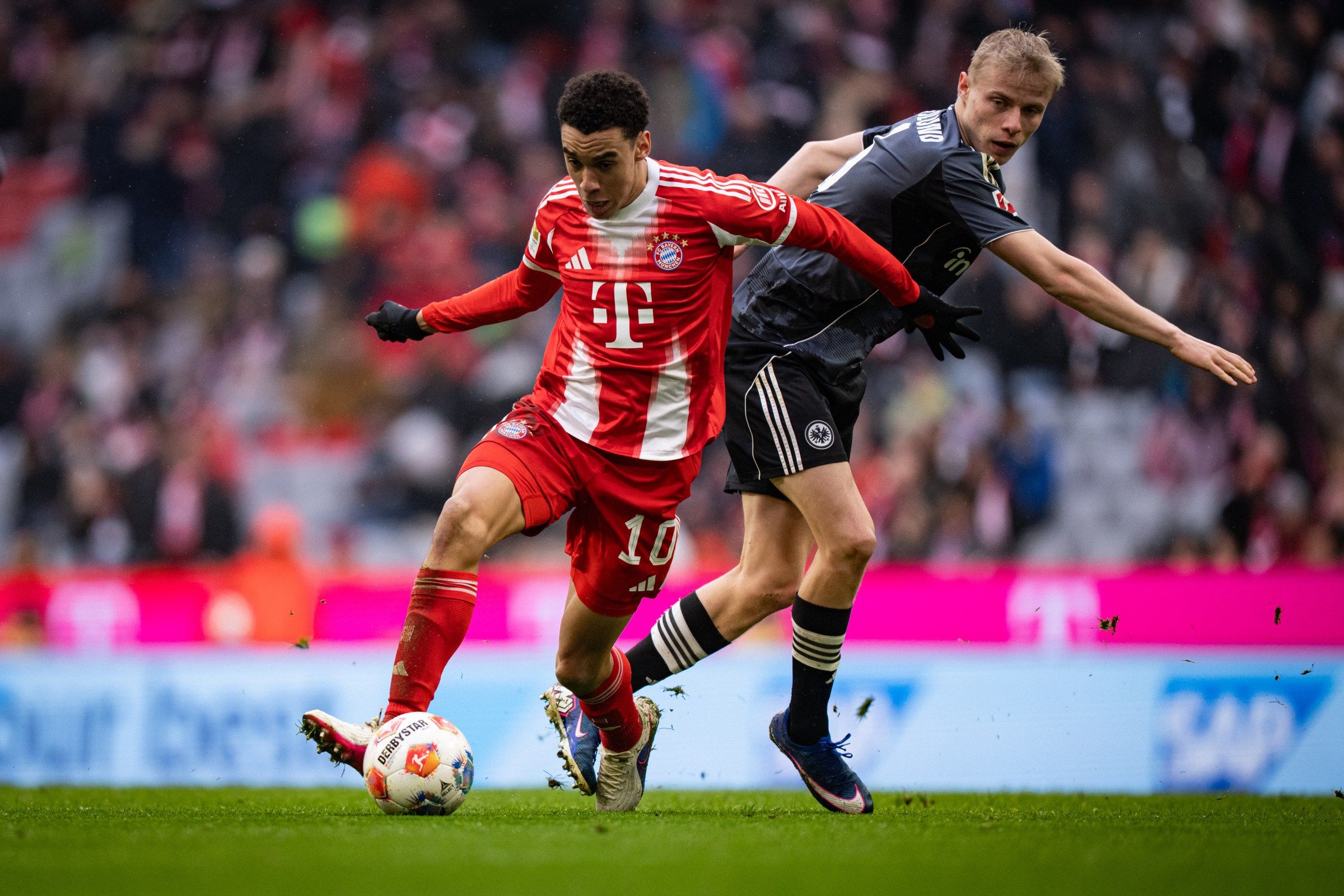 2400x1600 No excuses: Jamal Musiala focused on progress at Bayern Munich. Bavarian Football Works