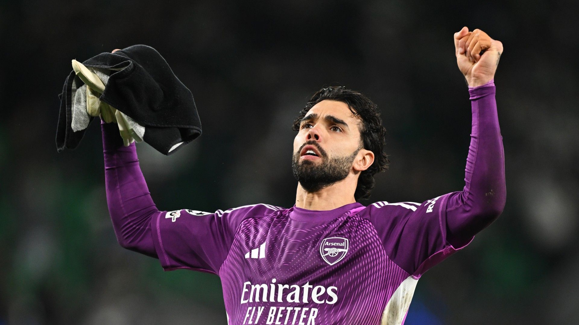 1920x1080 Havertz lauds 'best keeper in the world' Raya