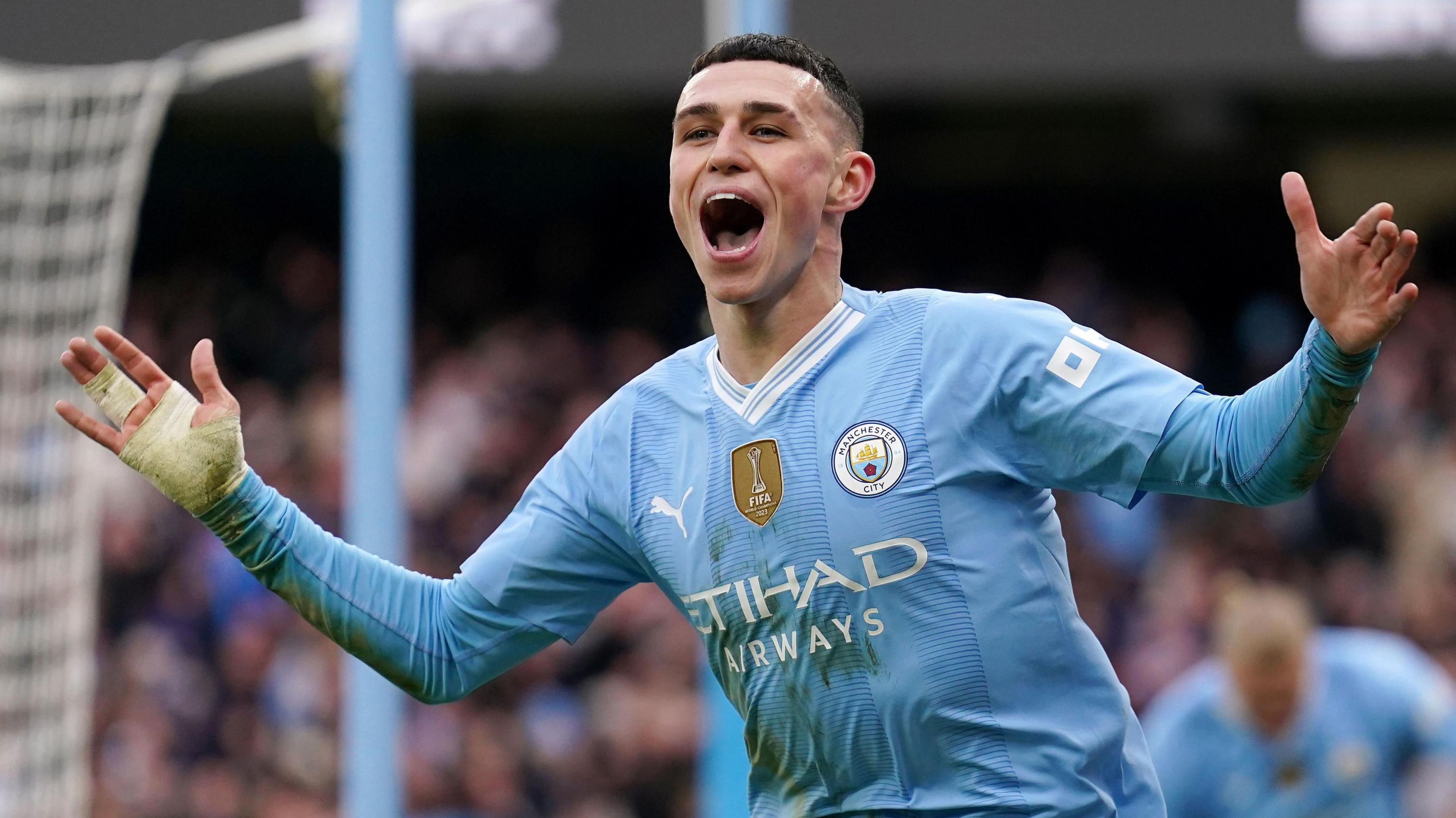3840x2159 Phil Foden: Man City man wins Premier League Player of the Season